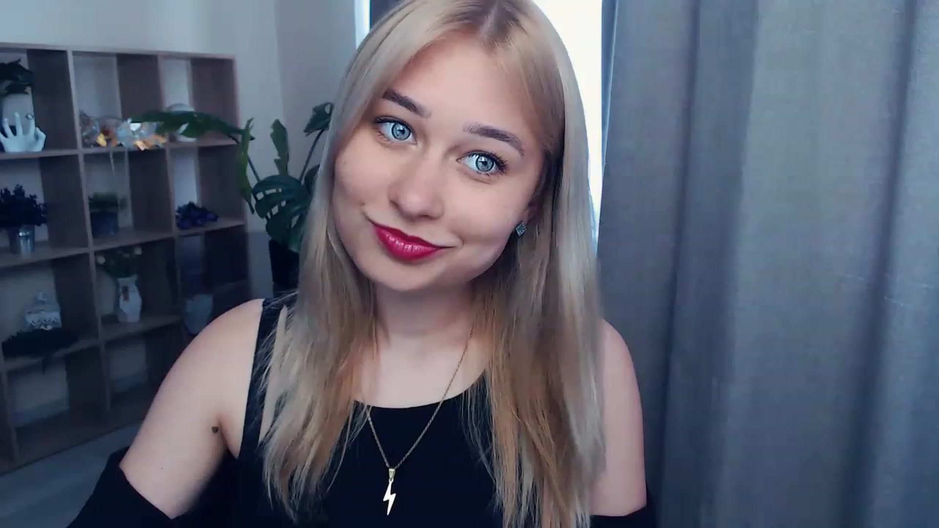 Gallery image thumbnail from Kukla_kolduna's myfreecams stream on, 06/05/2023, 13:43 image 4 of 20