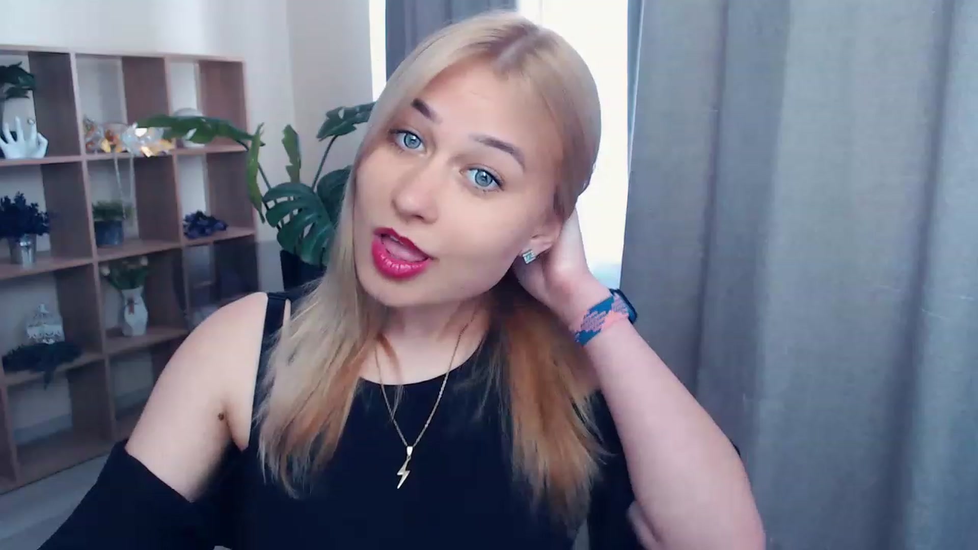 Gallery image thumbnail from Kukla_kolduna's myfreecams stream on, 06/05/2023, 13:43 image 9 of 20
