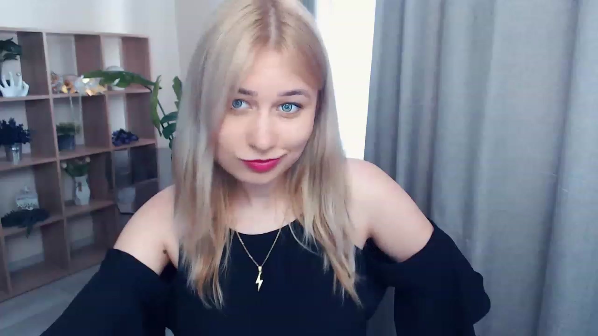Gallery image thumbnail from Kukla_kolduna's myfreecams stream on, 06/05/2023, 14:51 image 13 of 20