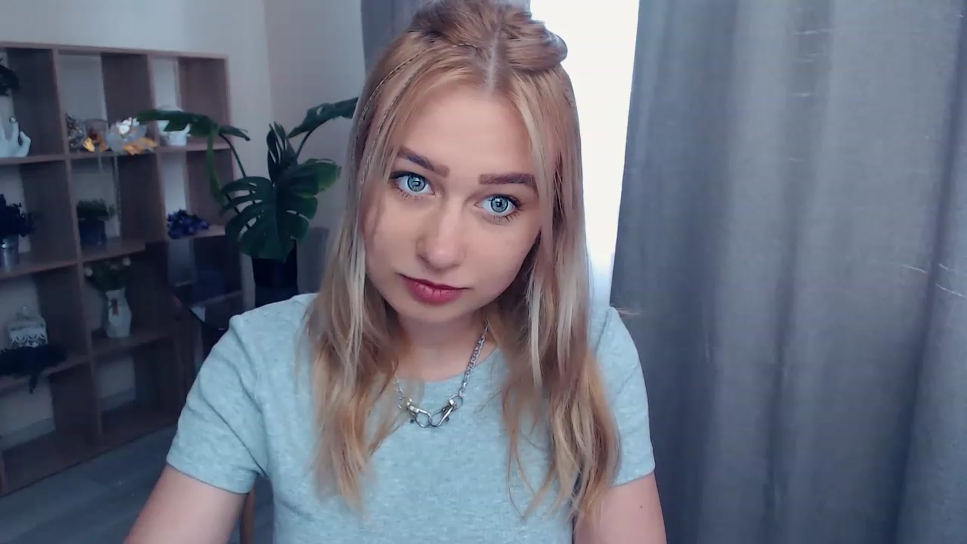 Gallery image thumbnail from Kukla_kolduna's myfreecams stream on, 06/08/2023, 10:24 image 13 of 20