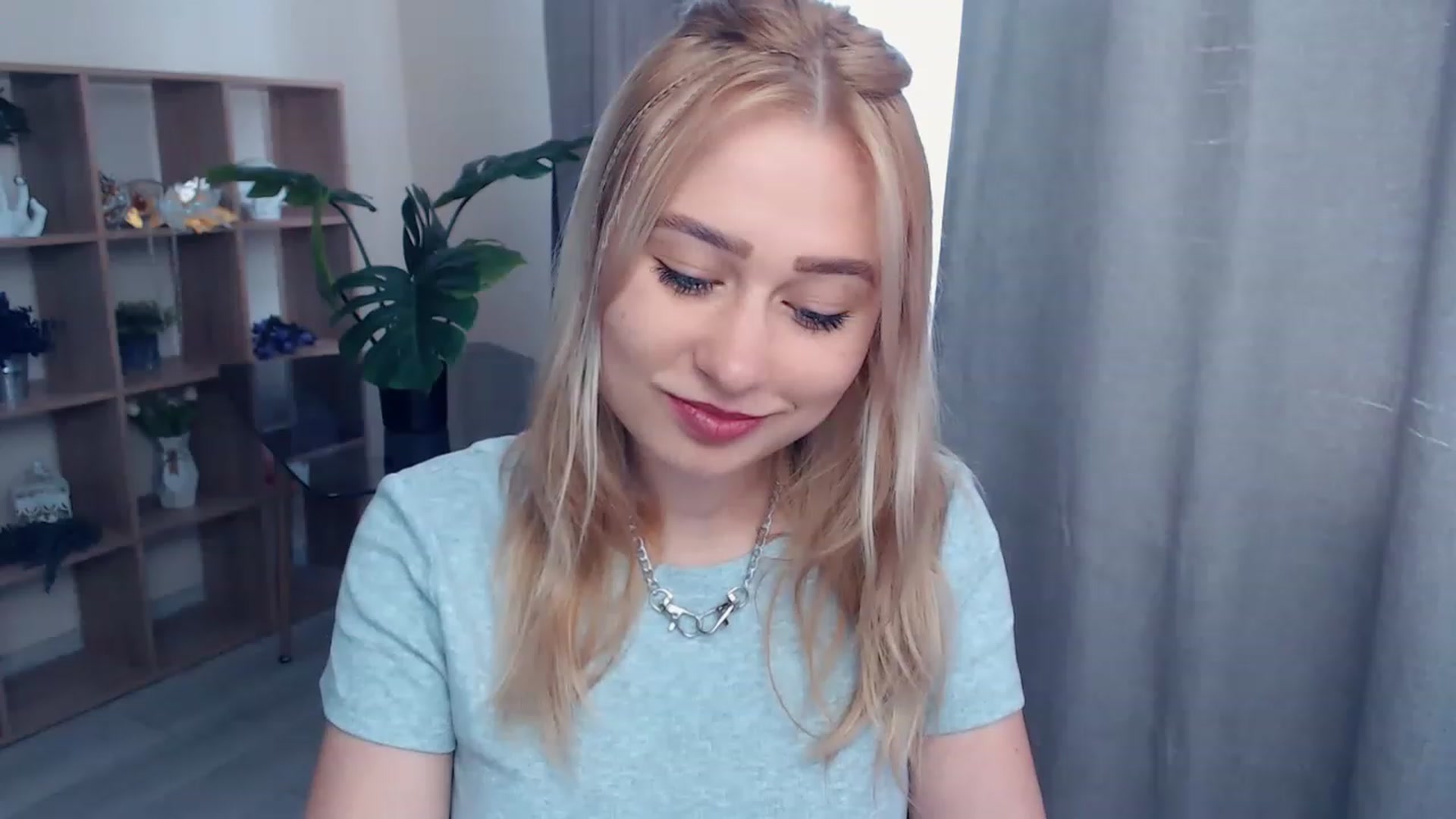 Gallery image thumbnail from Kukla_kolduna's myfreecams stream on, 06/08/2023, 10:24 image 9 of 20