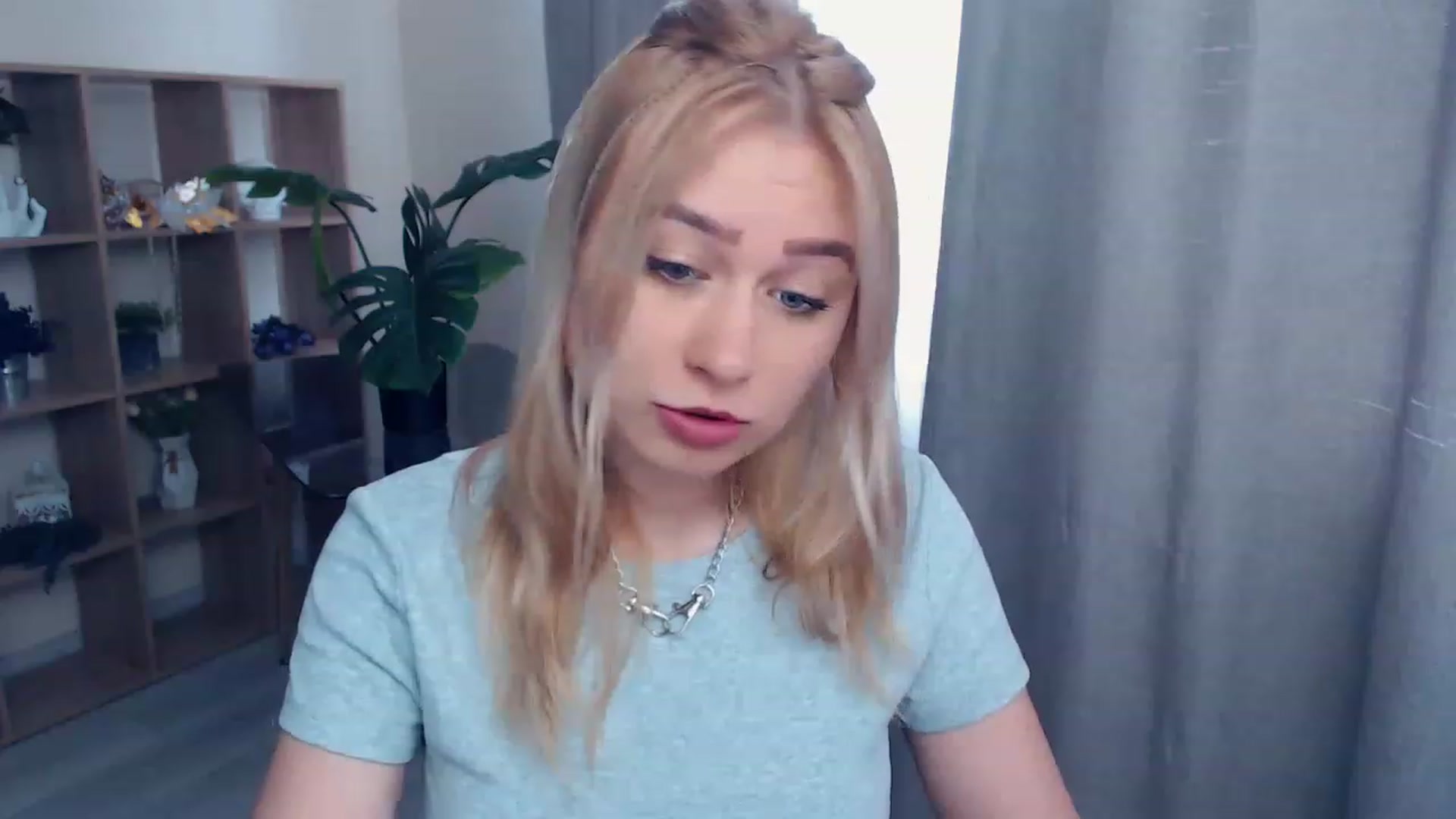 Gallery image thumbnail from Kukla_kolduna's myfreecams stream on, 06/08/2023, 10:24 image 19 of 20