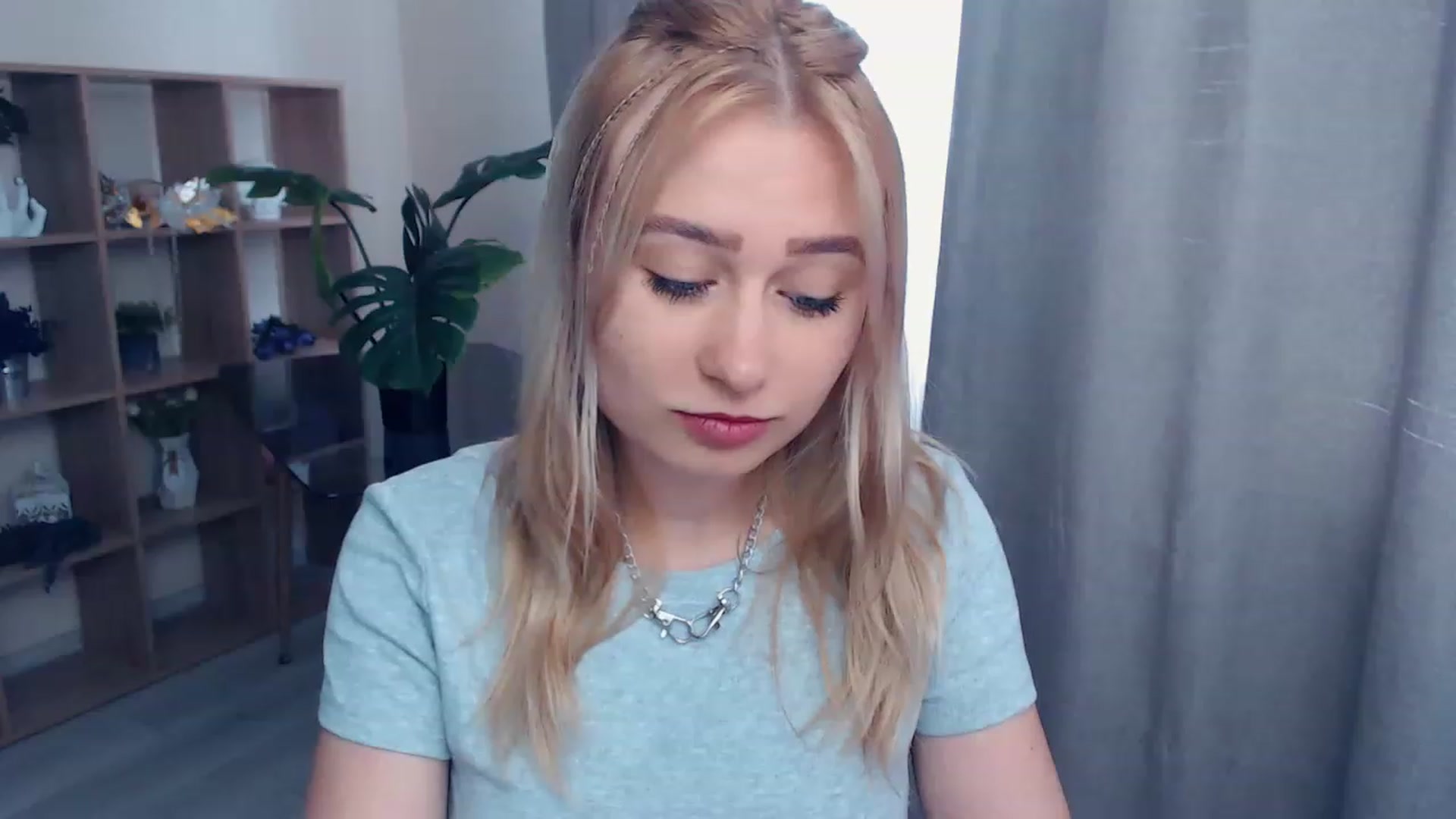 Gallery image thumbnail from Kukla_kolduna's myfreecams stream on, 06/08/2023, 10:24 image 10 of 20