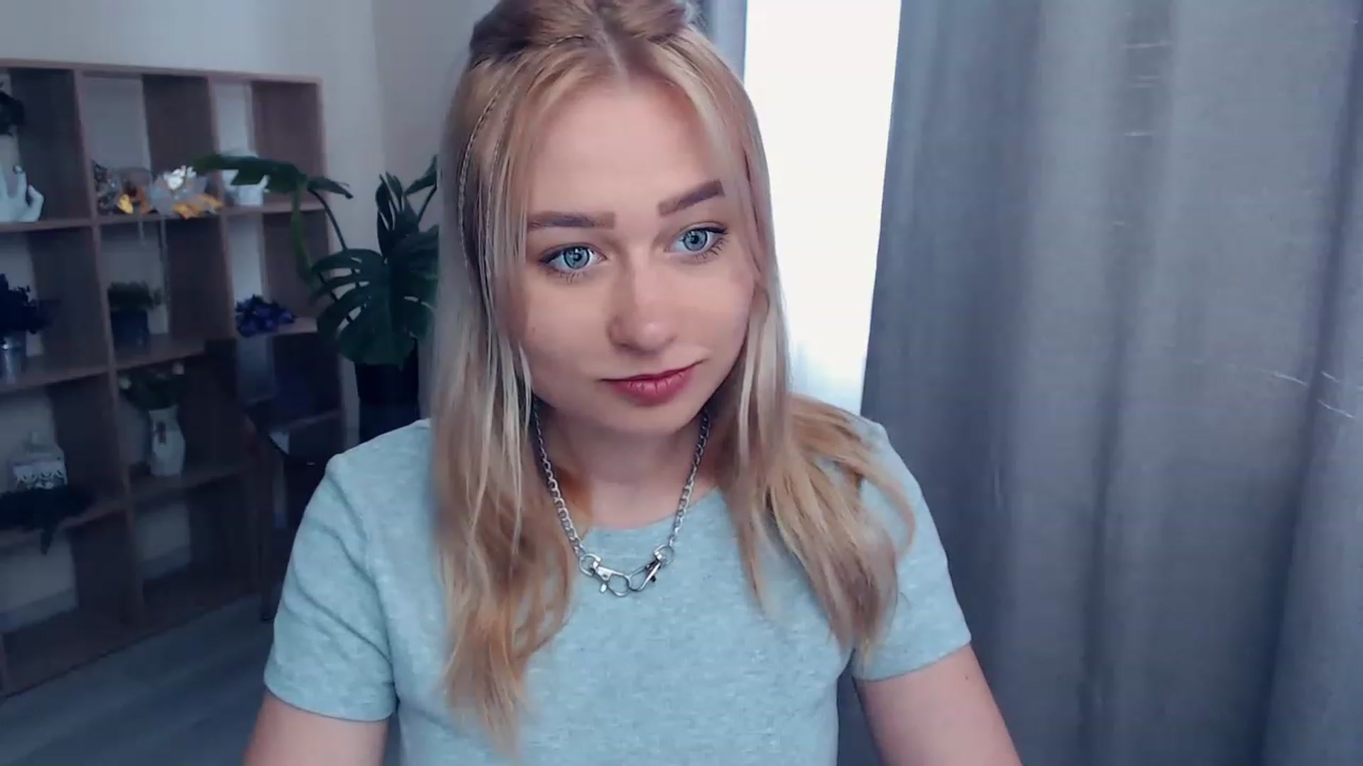 Gallery image thumbnail from Kukla_kolduna's myfreecams stream on, 06/08/2023, 10:24 image 8 of 20