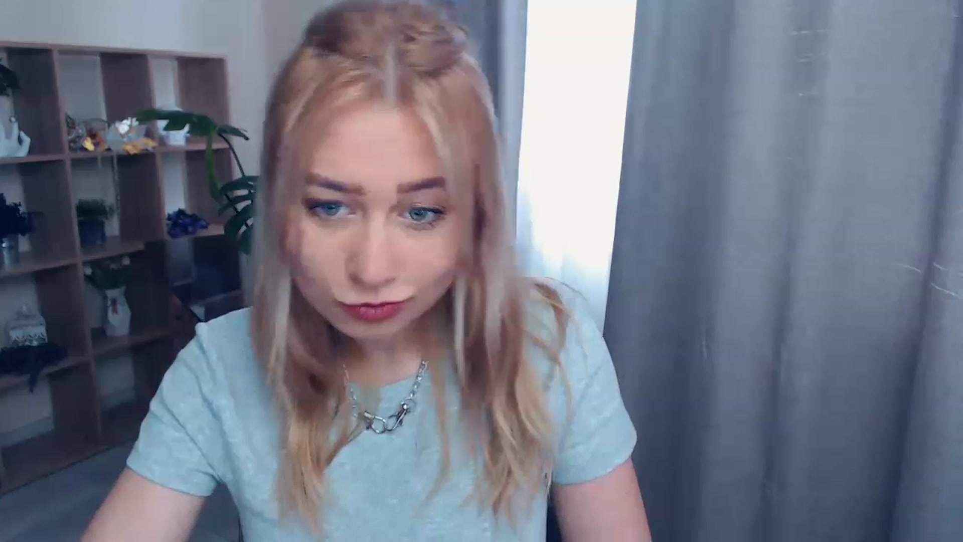 Gallery image thumbnail from Kukla_kolduna's myfreecams stream on, 06/08/2023, 10:24 image 12 of 20