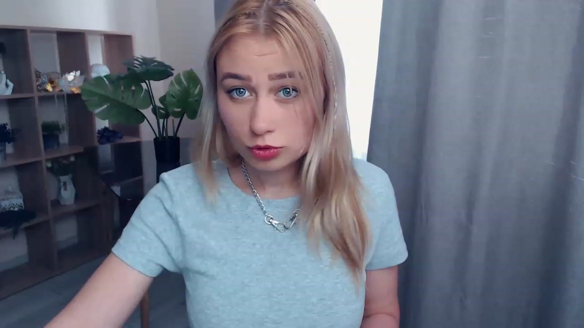 Gallery image thumbnail from Kukla_kolduna's myfreecams stream on, 06/08/2023, 15:13 image 9 of 20