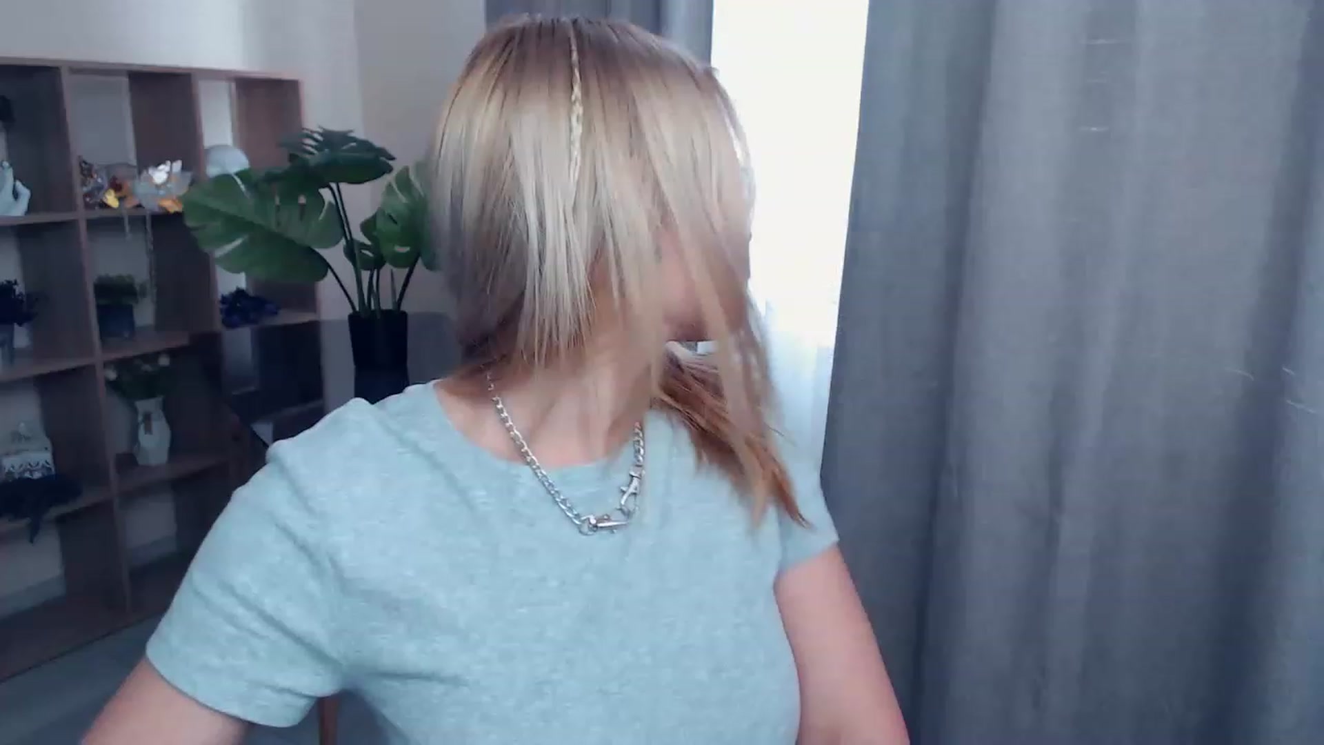 Gallery image thumbnail from Kukla_kolduna's myfreecams stream on, 06/08/2023, 15:13 image 6 of 20