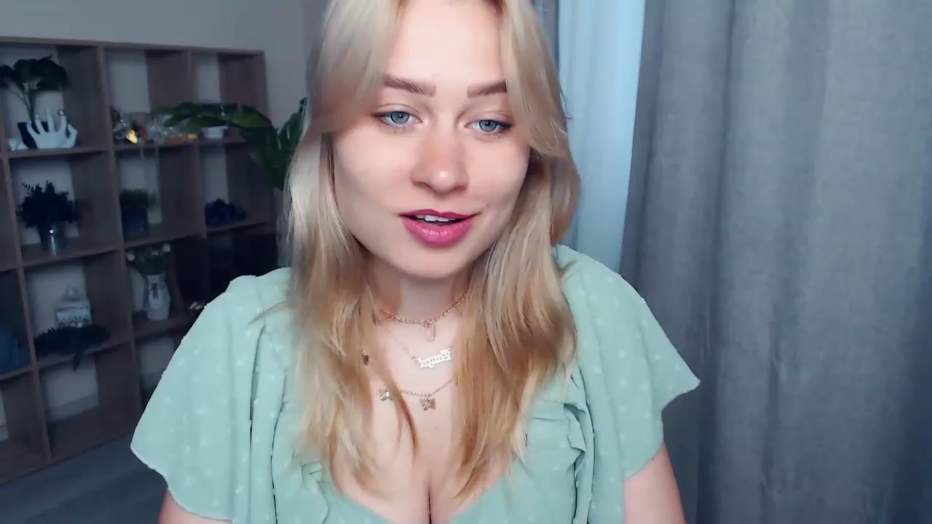 Gallery image thumbnail from Kukla_kolduna's myfreecams stream on, 06/10/2023, 15:34 image 9 of 20
