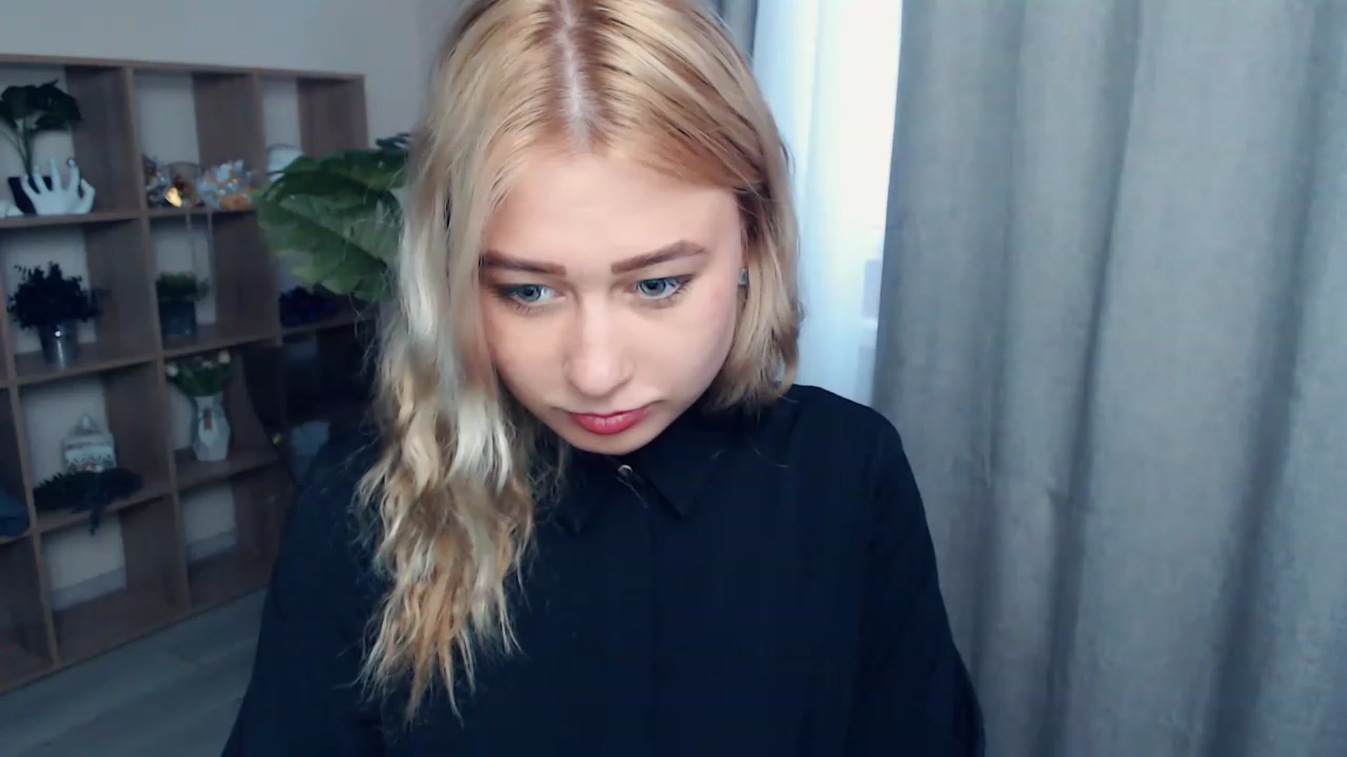 Gallery image thumbnail from Kukla_kolduna's myfreecams stream on, 06/11/2023, 16:24 image 2 of 20