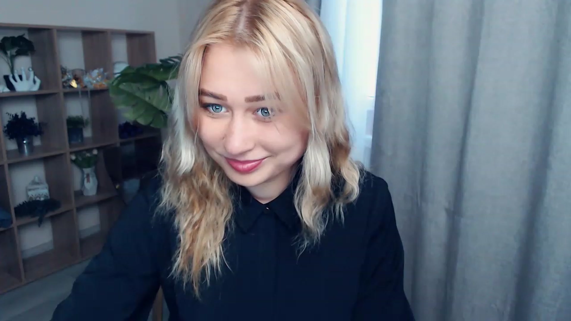 Gallery image thumbnail from Kukla_kolduna's myfreecams stream on, 06/11/2023, 16:24 image 17 of 20