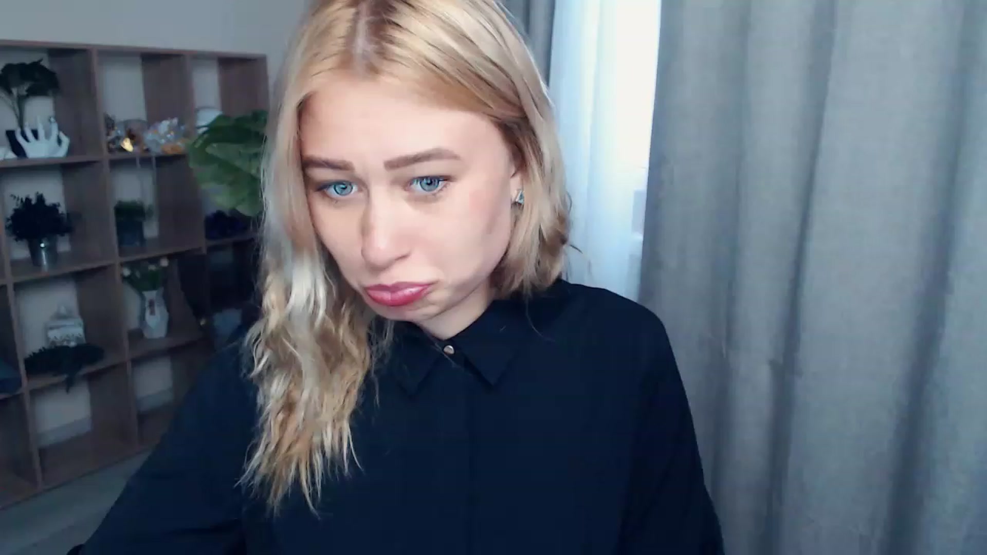 Gallery image thumbnail from Kukla_kolduna's myfreecams stream on, 06/11/2023, 16:24 image 1 of 20