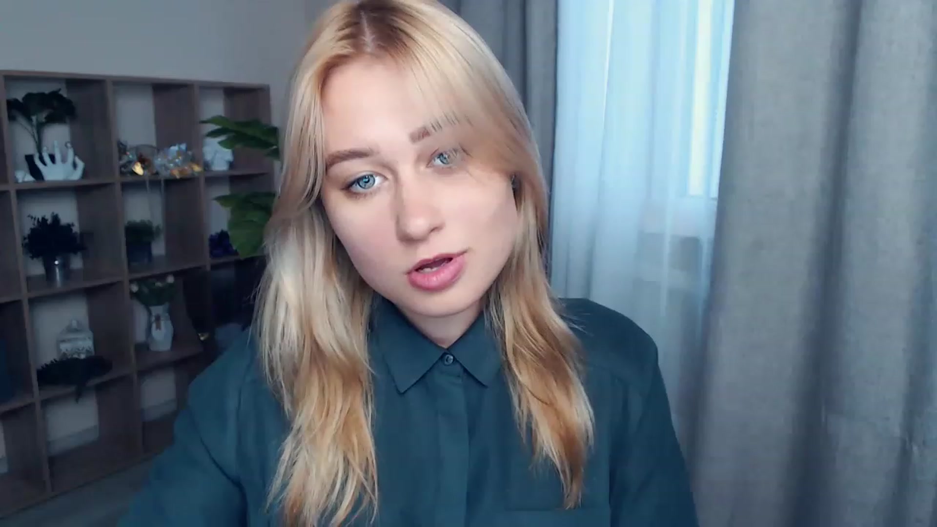 Gallery image thumbnail from Kukla_kolduna's myfreecams stream on, 06/12/2023, 17:15 image 5 of 20