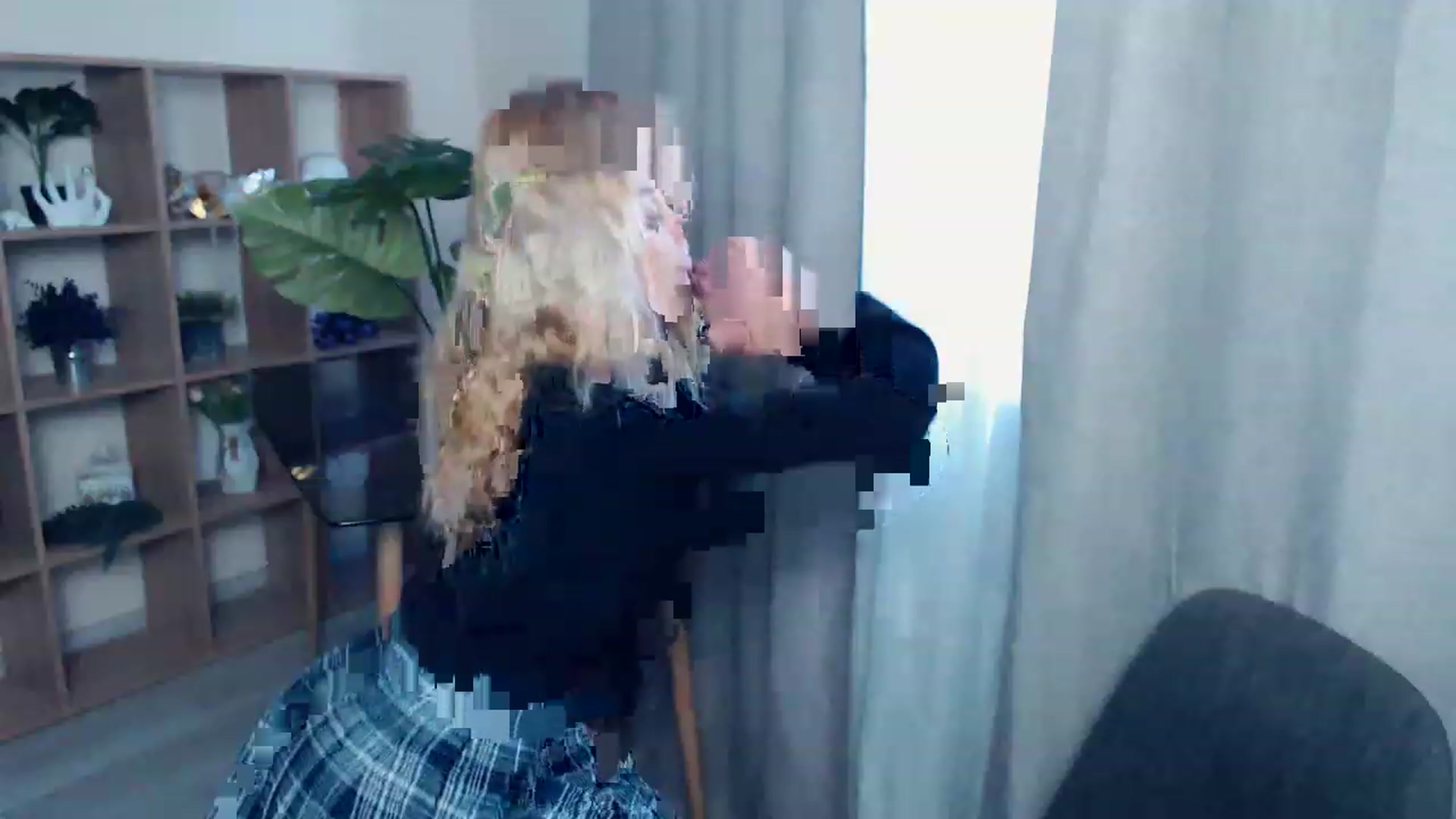 Gallery image thumbnail from Kukla_kolduna's myfreecams stream on, 06/15/2023, 17:07 image 20 of 20
