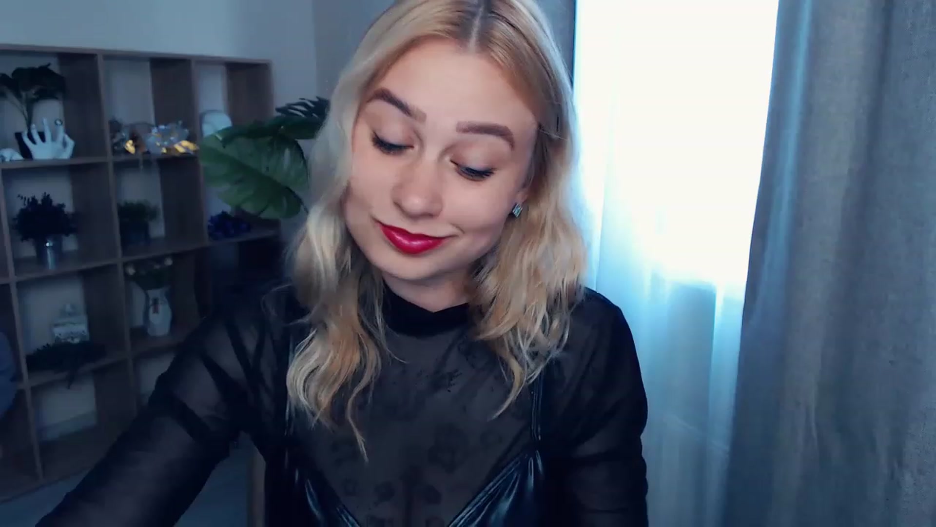 Gallery image thumbnail from Kukla_kolduna's myfreecams stream on, 06/18/2023, 16:26 image 1 of 20