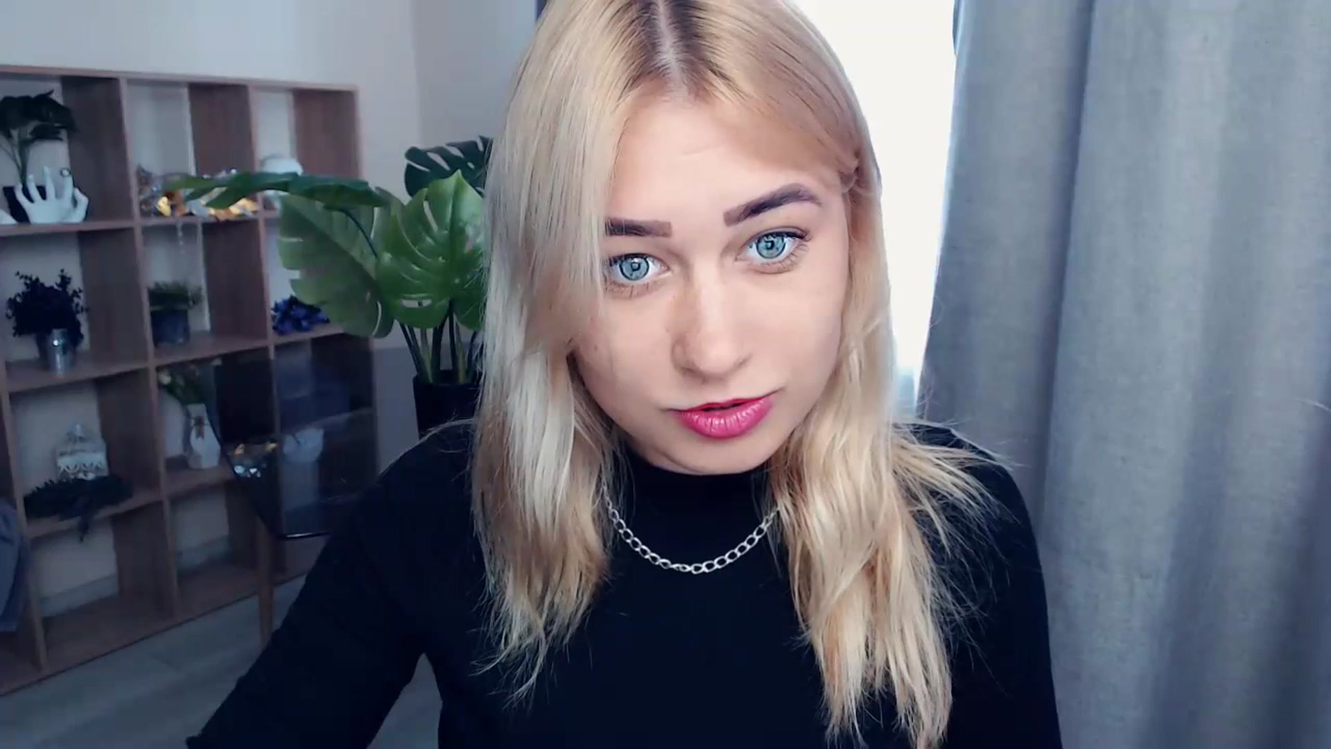 Gallery image thumbnail from Kukla_kolduna's myfreecams stream on, 06/29/2023, 14:24 image 1 of 20