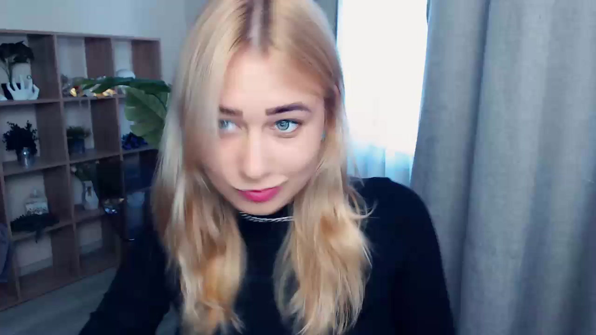 Gallery image thumbnail from Kukla_kolduna's myfreecams stream on, 06/29/2023, 14:24 image 14 of 20
