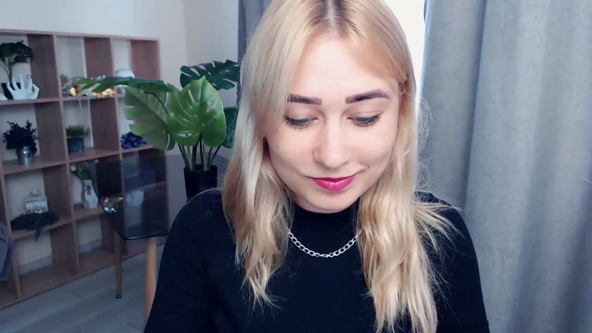 Gallery image thumbnail from Kukla_kolduna's myfreecams stream on, 06/29/2023, 14:24 image 2 of 20