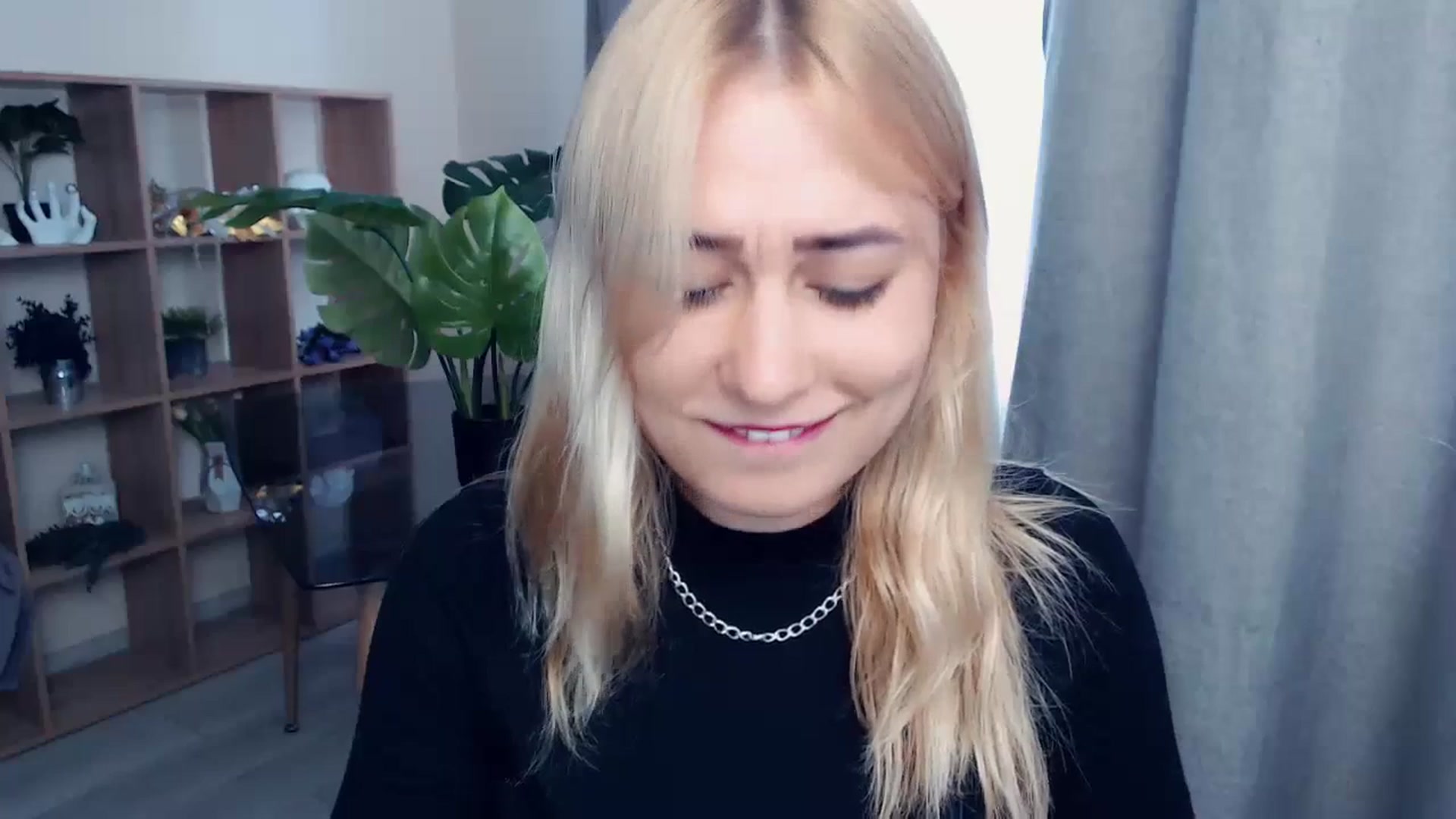 Gallery image thumbnail from Kukla_kolduna's myfreecams stream on, 06/29/2023, 14:24 image 3 of 20
