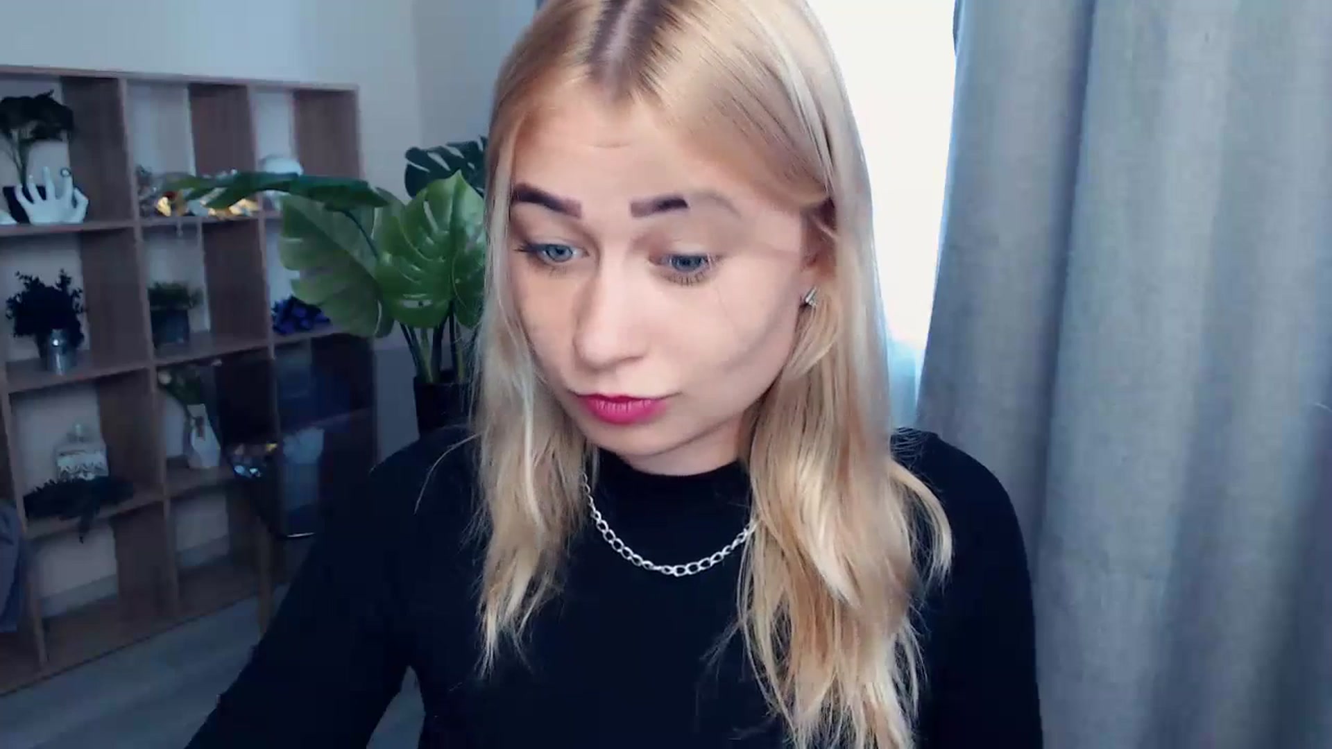 Gallery image thumbnail from Kukla_kolduna's myfreecams stream on, 06/29/2023, 14:24 image 12 of 20