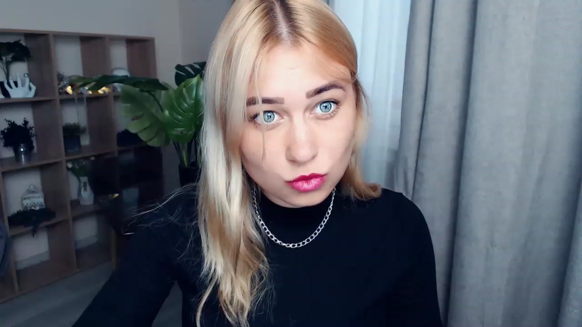 Gallery image thumbnail from Kukla_kolduna's myfreecams stream on, 06/29/2023, 17:01 image 20 of 20