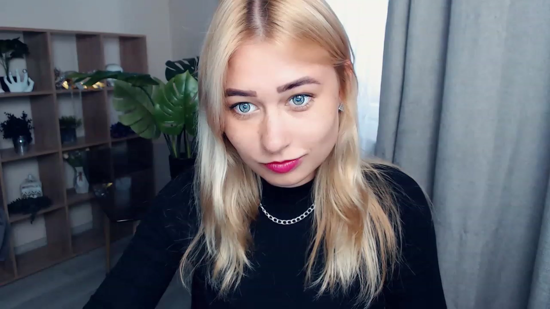 Gallery image thumbnail from Kukla_kolduna's myfreecams stream on, 06/29/2023, 17:01 image 15 of 20