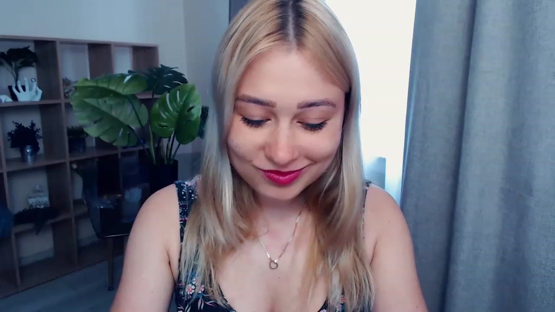 Gallery image thumbnail from Kukla_kolduna's myfreecams stream on, 07/02/2023, 12:25 image 5 of 20