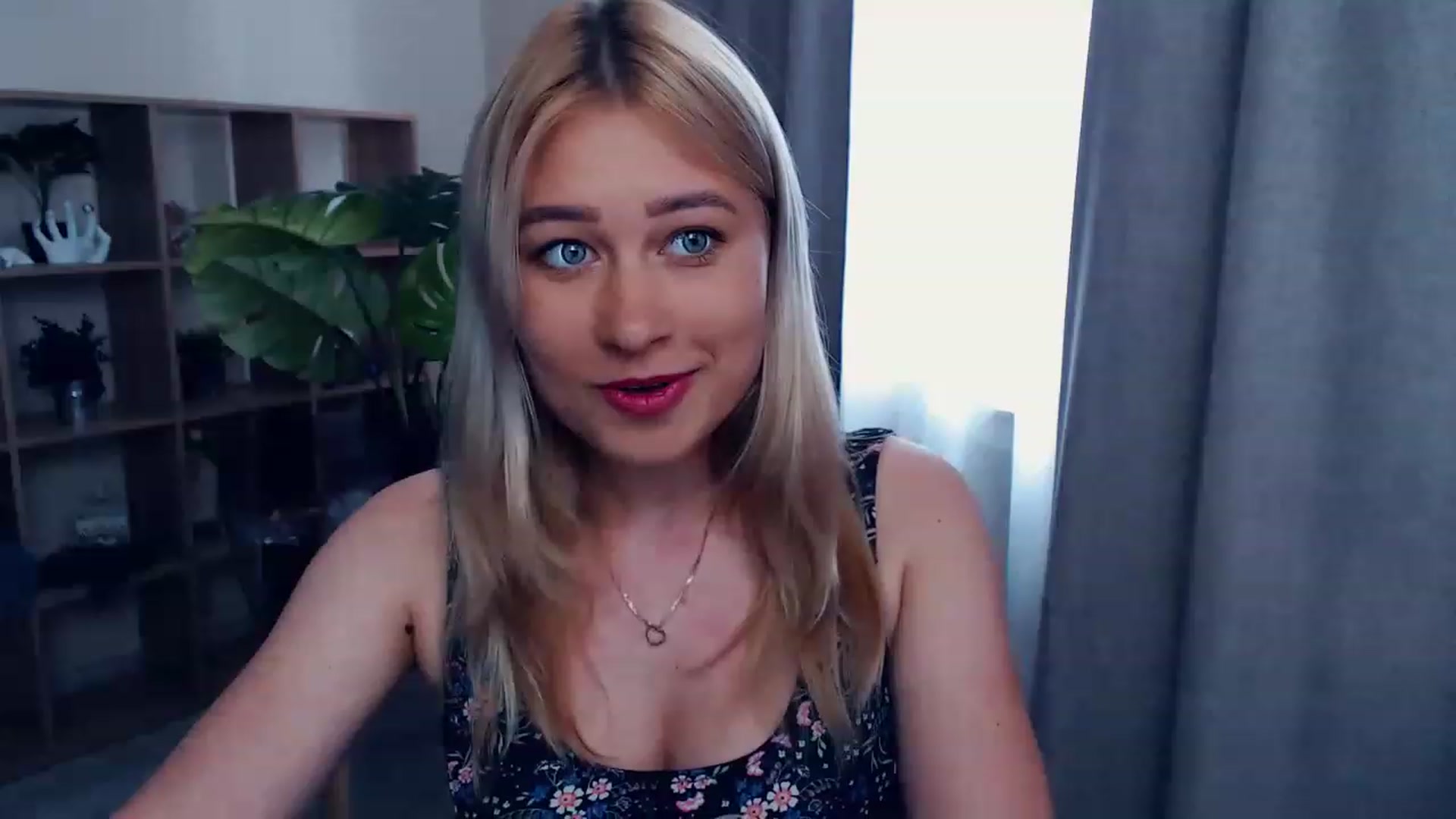 Gallery image thumbnail from Kukla_kolduna's myfreecams stream on, 07/02/2023, 12:25 image 17 of 20
