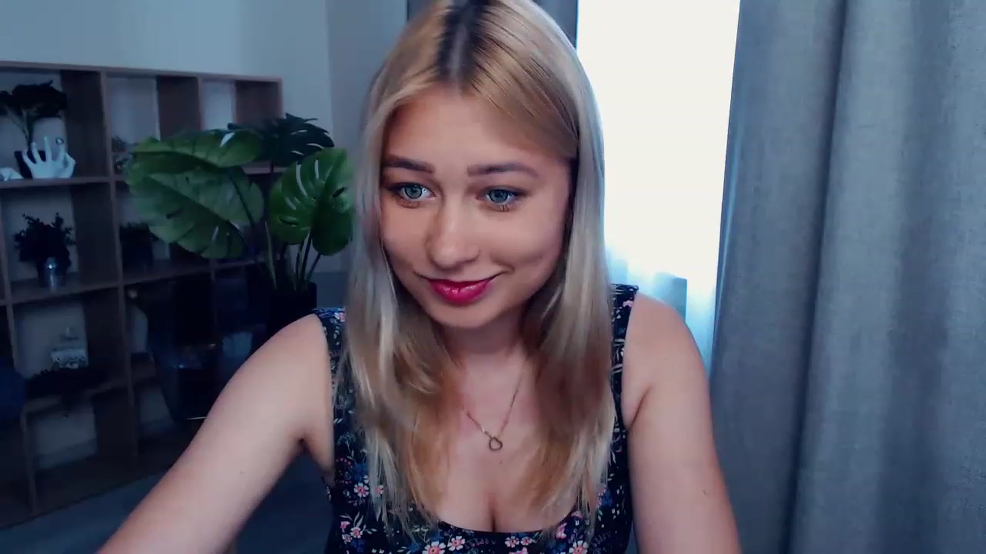 Gallery image thumbnail from Kukla_kolduna's myfreecams stream on, 07/02/2023, 12:25 image 12 of 20