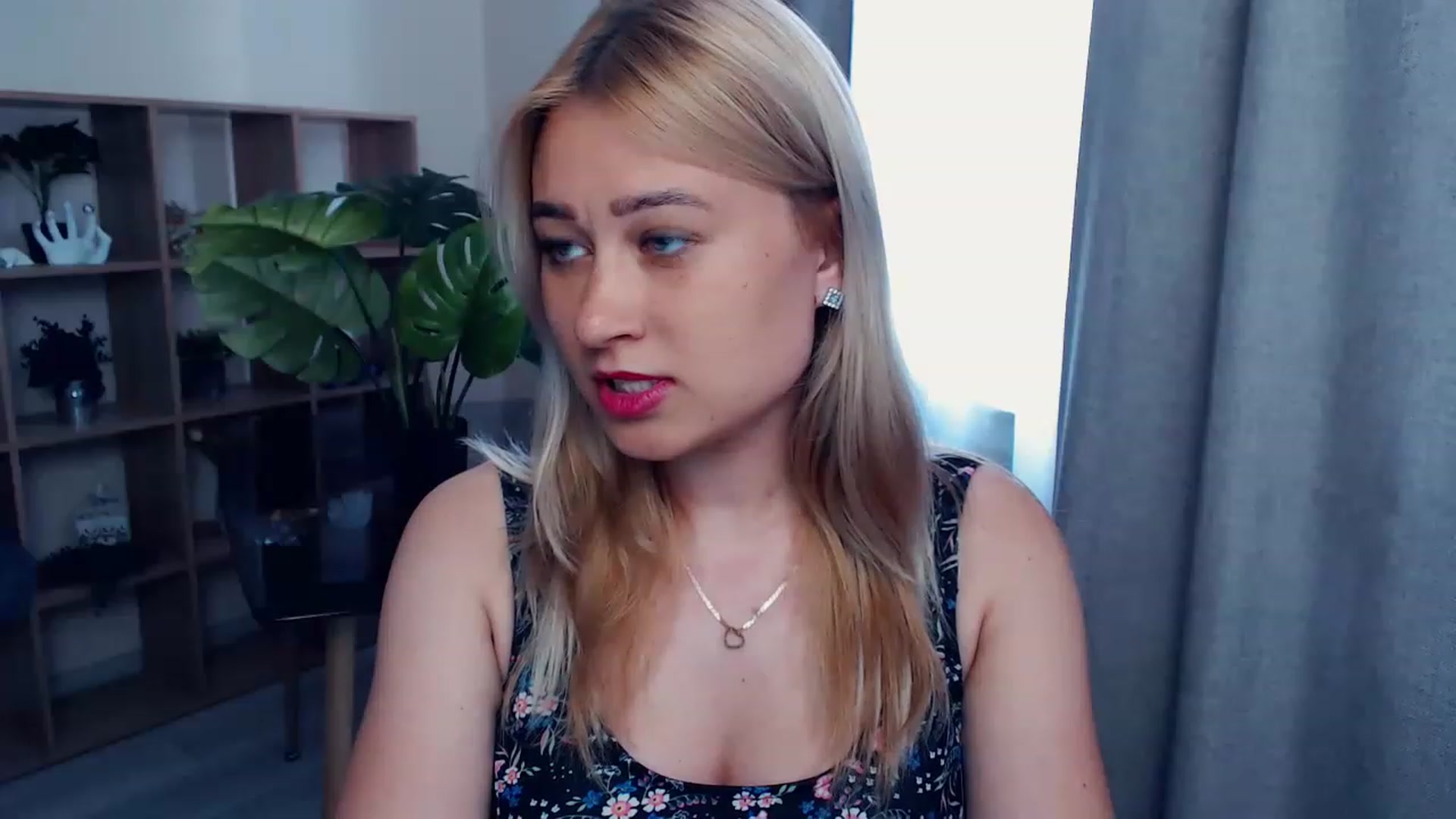 Gallery image thumbnail from Kukla_kolduna's myfreecams stream on, 07/02/2023, 12:25 image 8 of 20