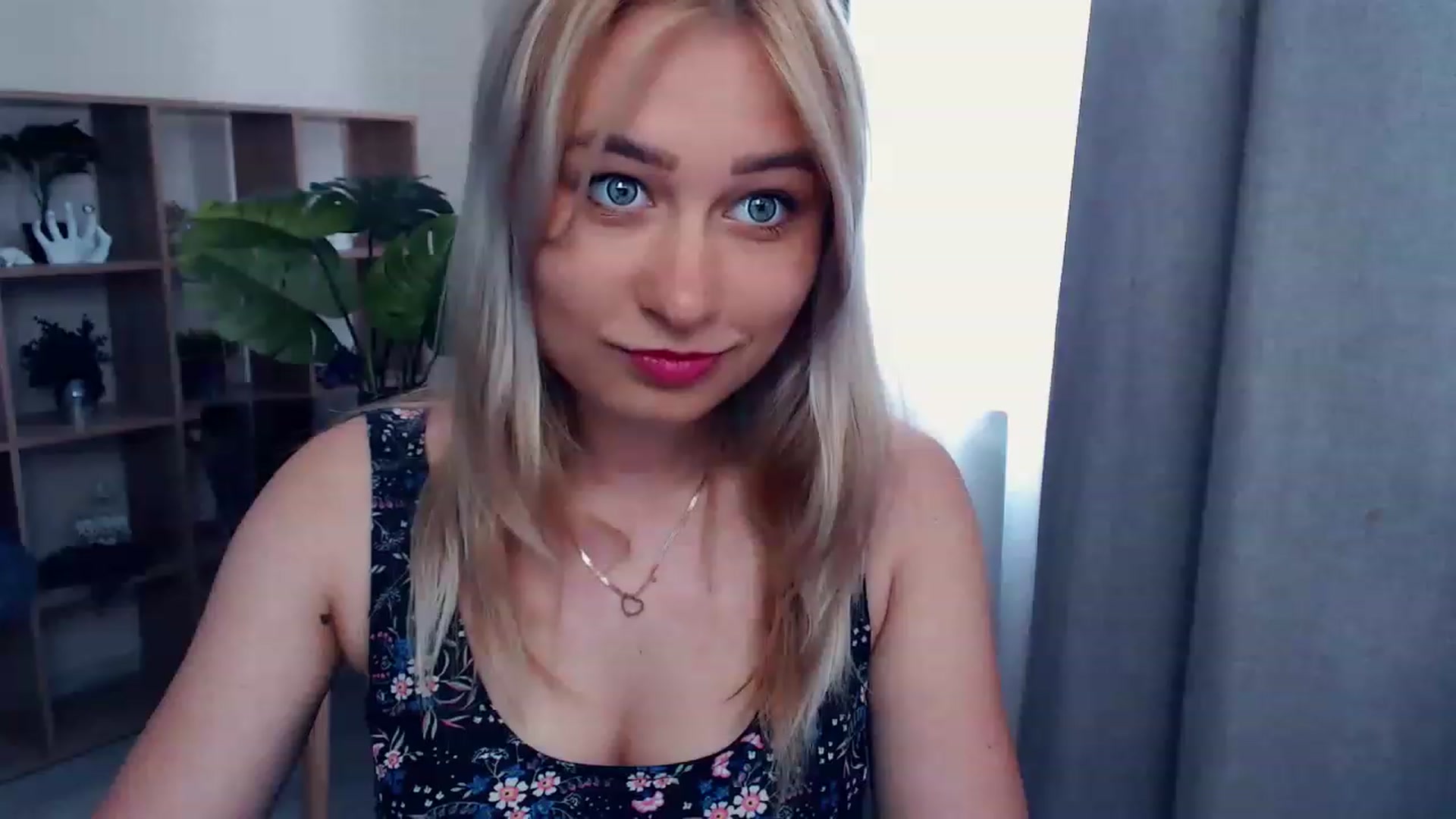 Gallery image thumbnail from Kukla_kolduna's myfreecams stream on, 07/02/2023, 12:25 image 18 of 20