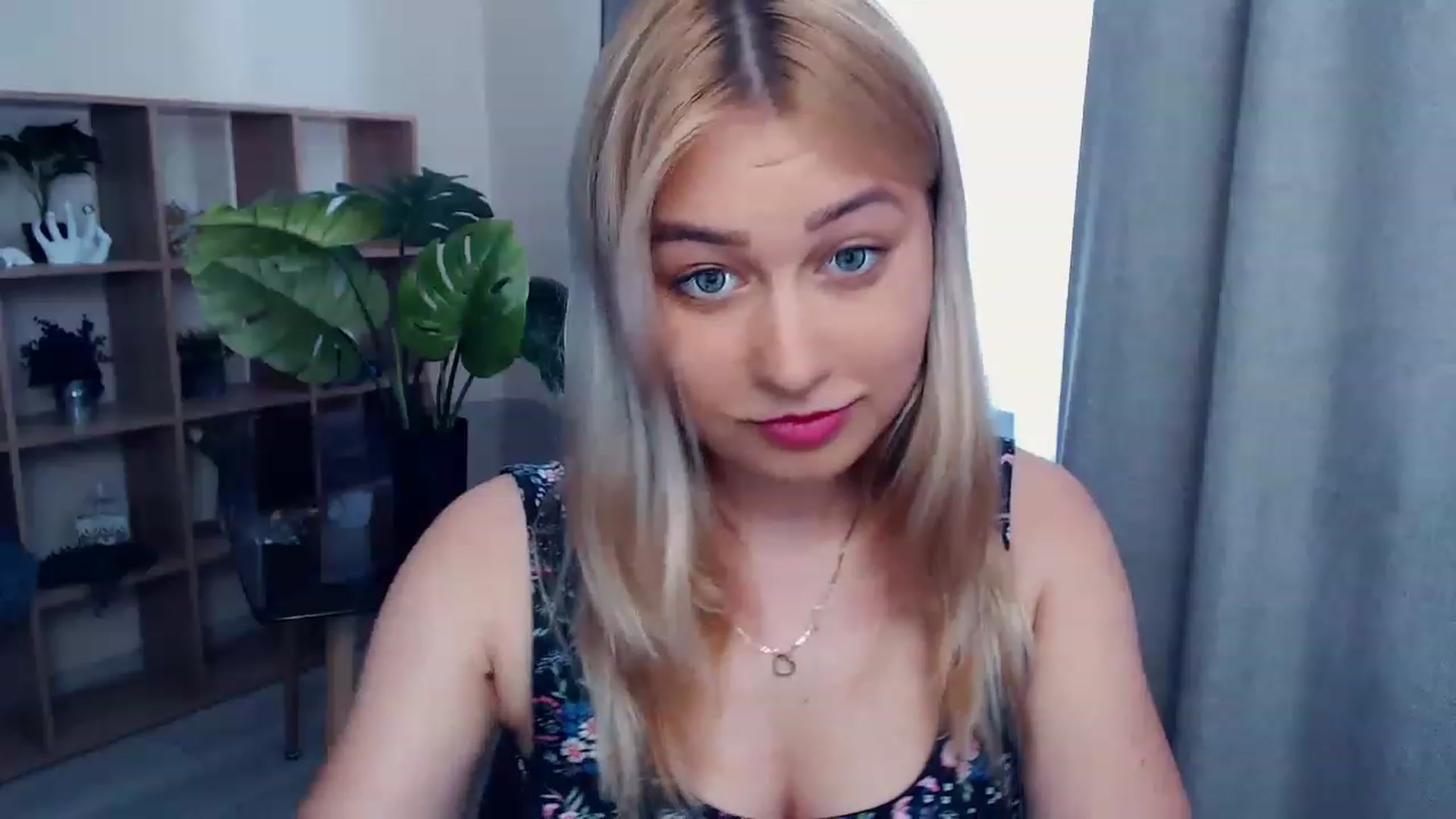 Gallery image thumbnail from Kukla_kolduna's myfreecams stream on, 07/02/2023, 12:25 image 11 of 20