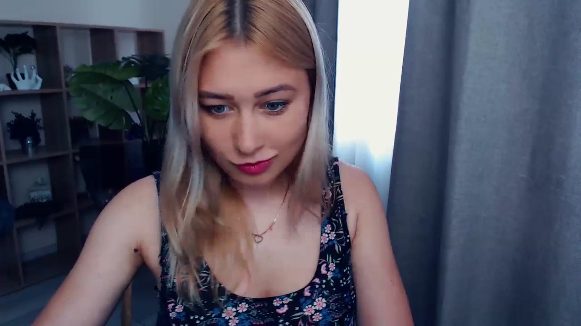 Gallery image thumbnail from Kukla_kolduna's myfreecams stream on, 07/02/2023, 13:31 image 13 of 20