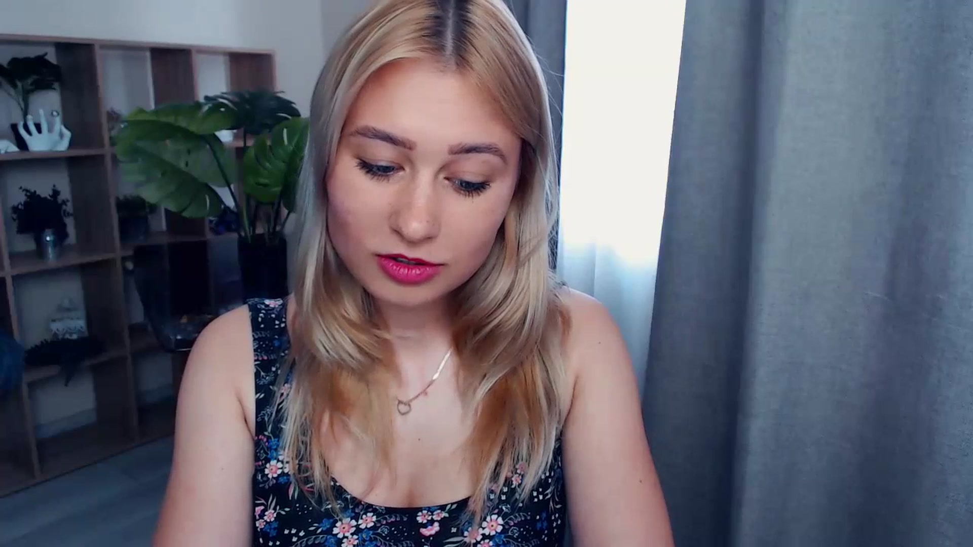 Gallery image thumbnail from Kukla_kolduna's myfreecams stream on, 07/02/2023, 13:31 image 19 of 20