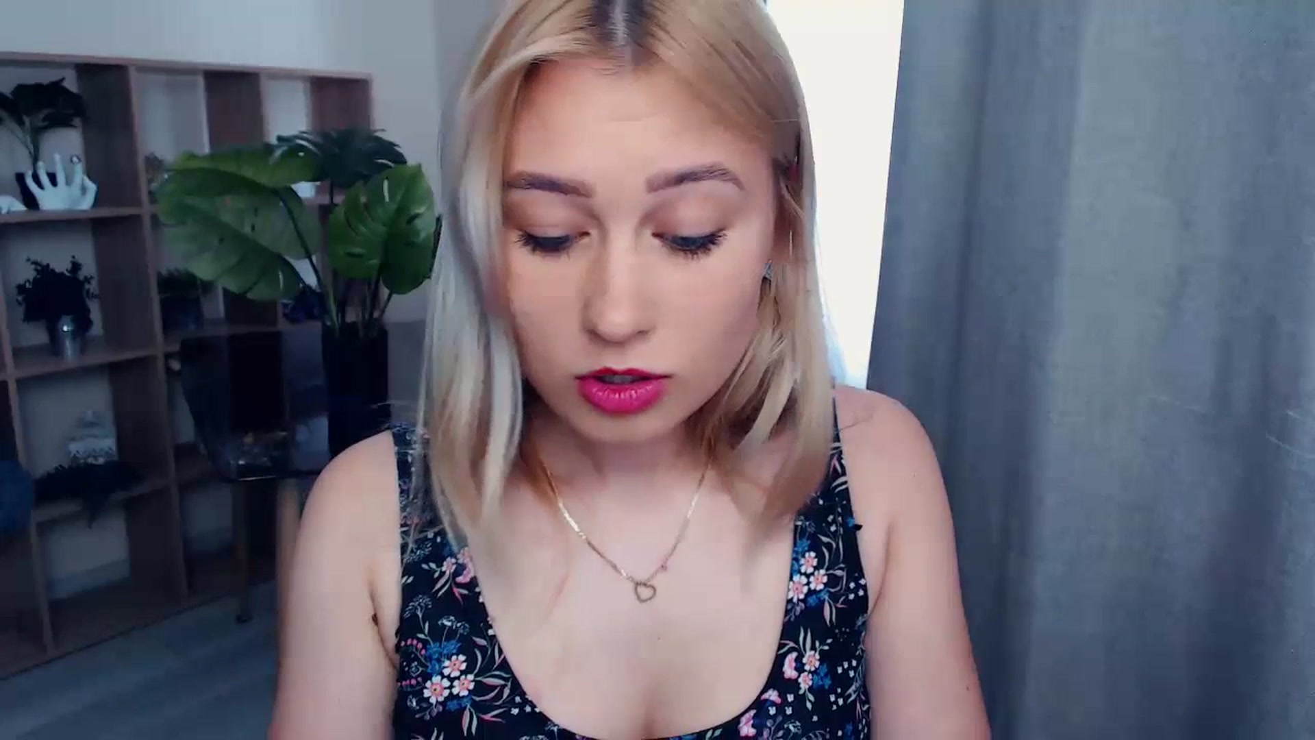 Gallery image thumbnail from Kukla_kolduna's myfreecams stream on, 07/02/2023, 13:31 image 3 of 20