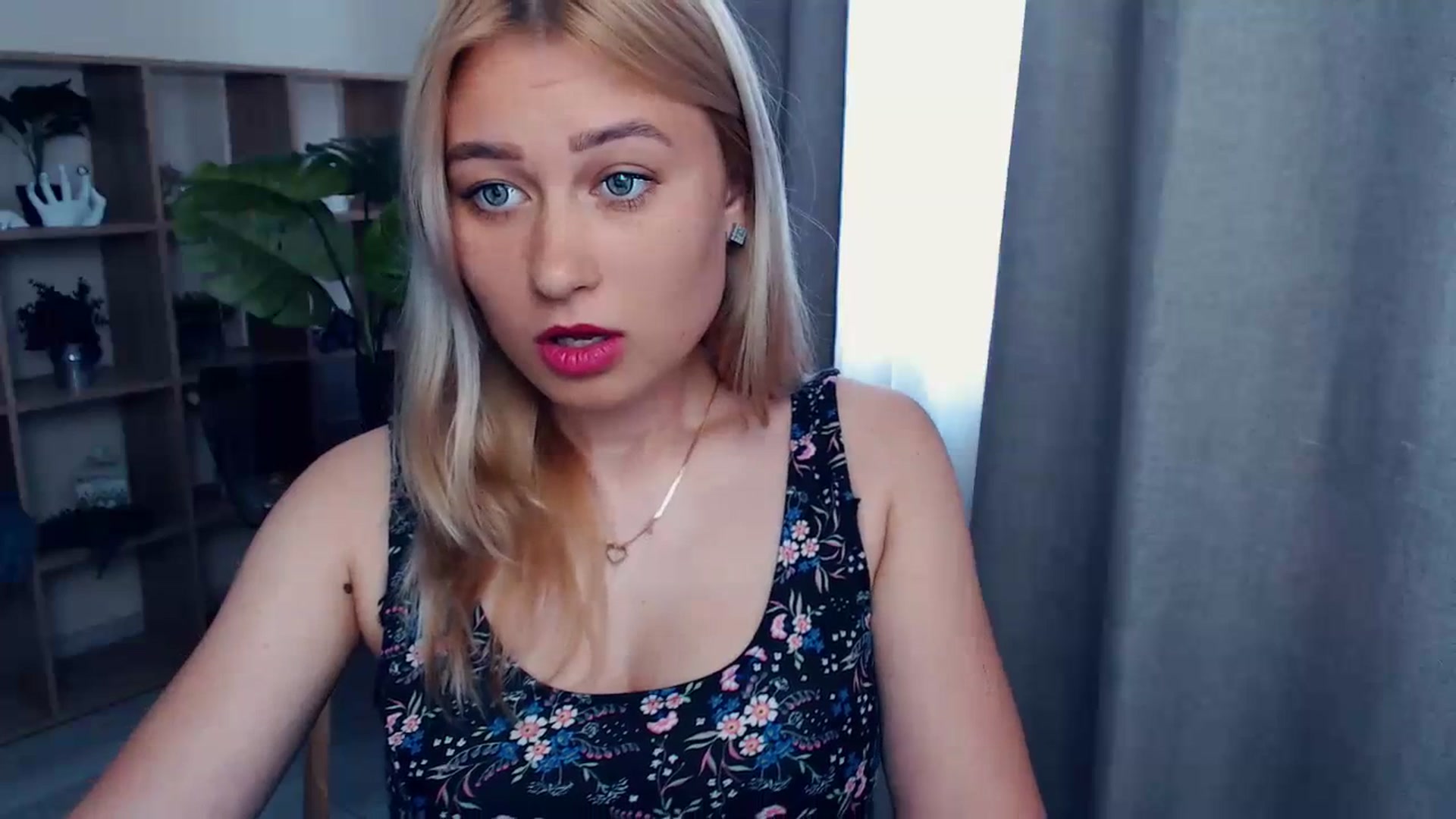 Gallery image thumbnail from Kukla_kolduna's myfreecams stream on, 07/02/2023, 13:31 image 12 of 20