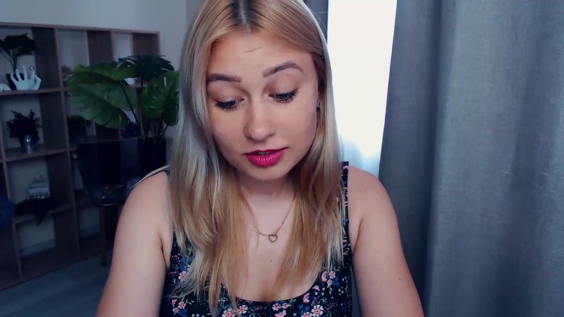Gallery image thumbnail from Kukla_kolduna's myfreecams stream on, 07/02/2023, 13:31 image 6 of 20