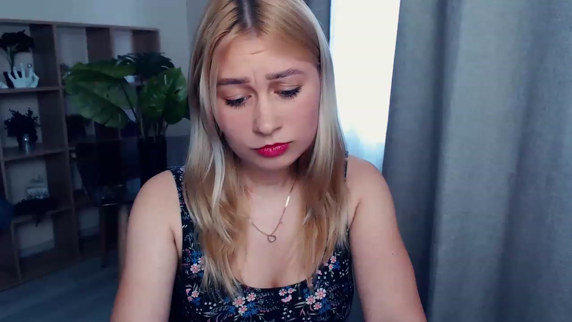 Gallery image thumbnail from Kukla_kolduna's myfreecams stream on, 07/02/2023, 15:12 image 9 of 20