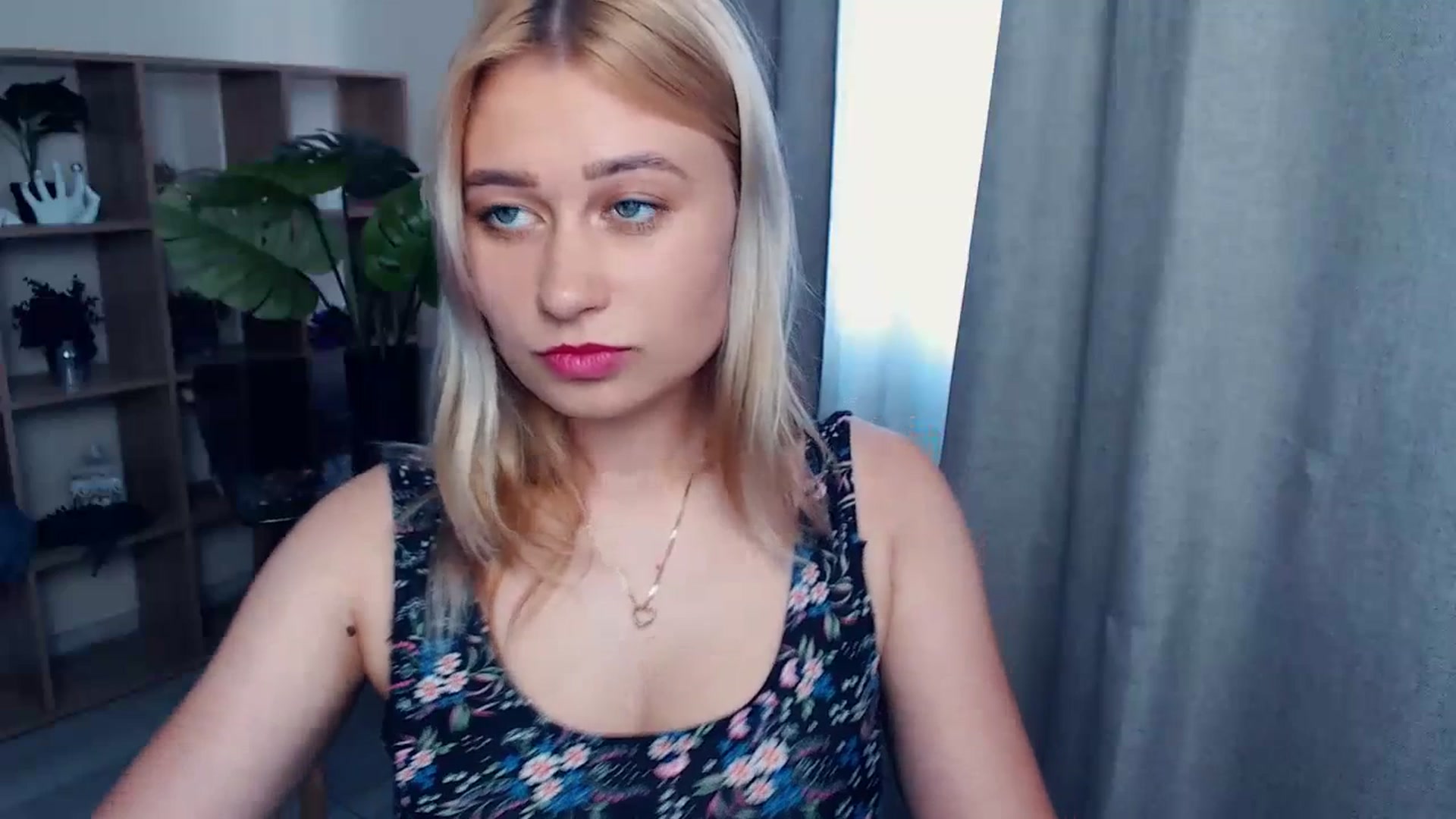 Gallery image thumbnail from Kukla_kolduna's myfreecams stream on, 07/02/2023, 15:53 image 16 of 20