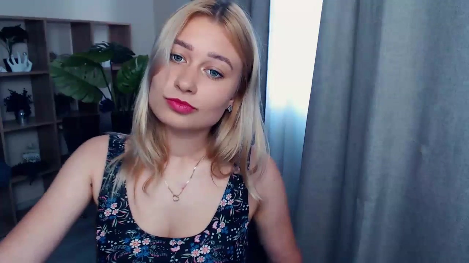 Gallery image thumbnail from Kukla_kolduna's myfreecams stream on, 07/02/2023, 15:53 image 12 of 20