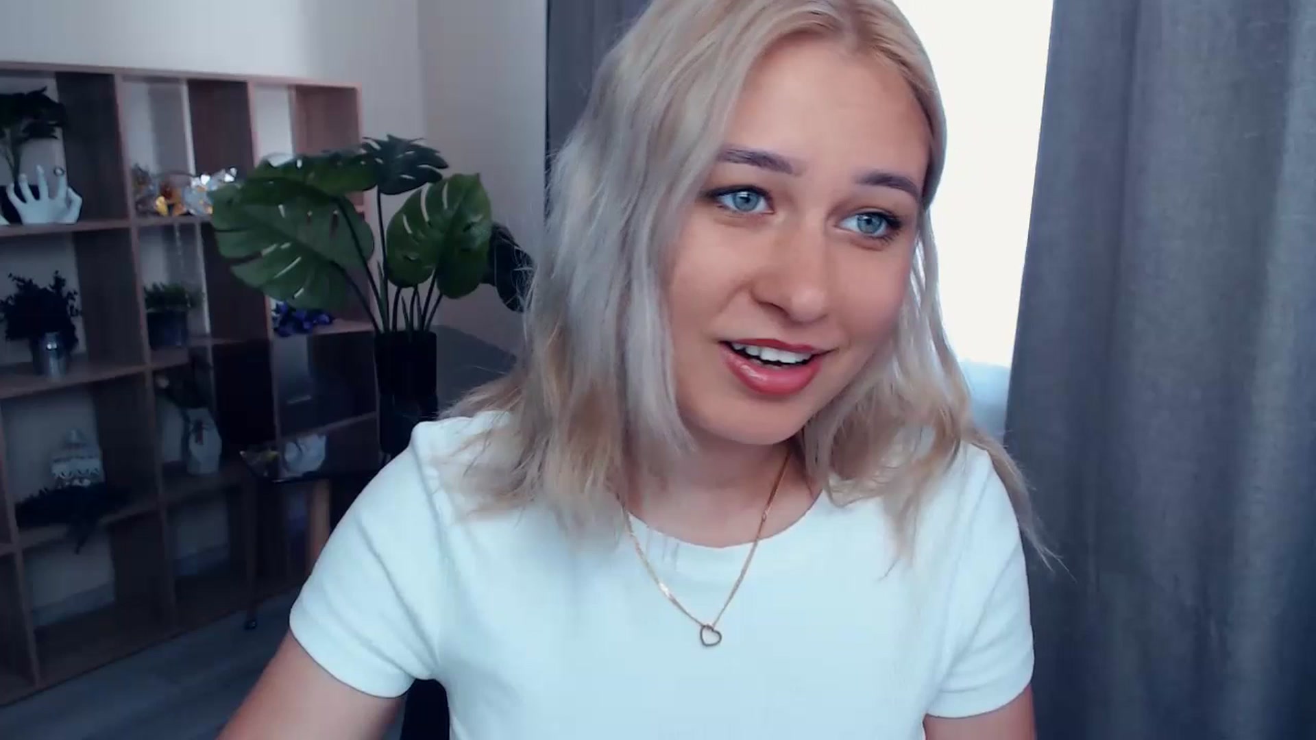 Gallery image thumbnail from Kukla_kolduna's myfreecams stream on, 07/06/2023, 14:41 image 1 of 20