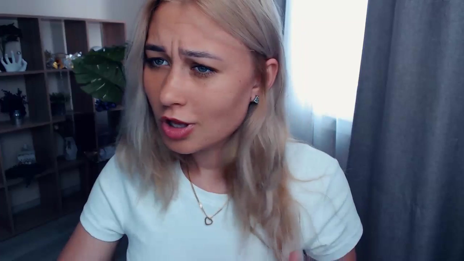 Gallery image thumbnail from Kukla_kolduna's myfreecams stream on, 07/06/2023, 14:41 image 16 of 20