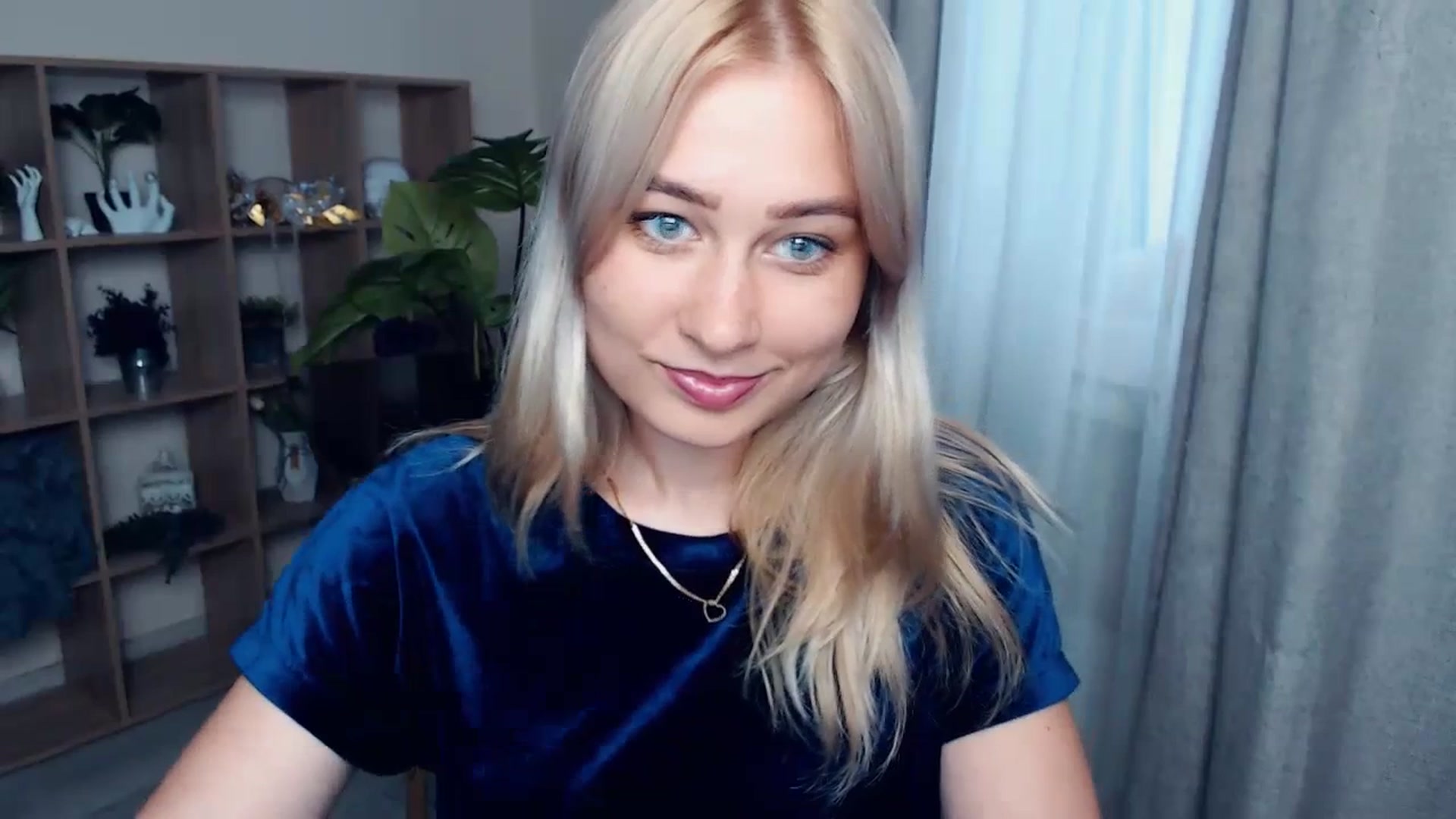 Gallery image thumbnail from Kukla_kolduna's myfreecams stream on, 07/07/2023, 15:27 image 8 of 20