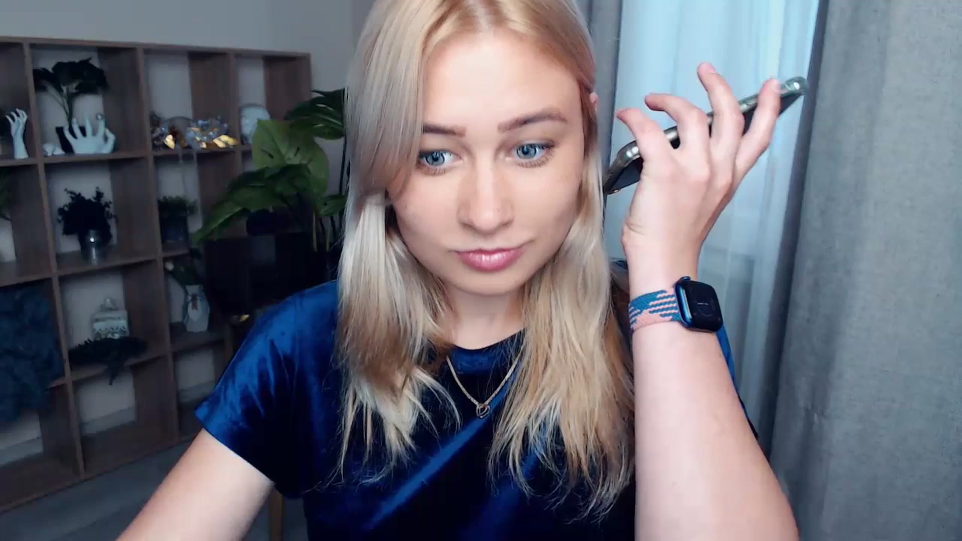 Gallery image thumbnail from Kukla_kolduna's myfreecams stream on, 07/07/2023, 15:27 image 10 of 20