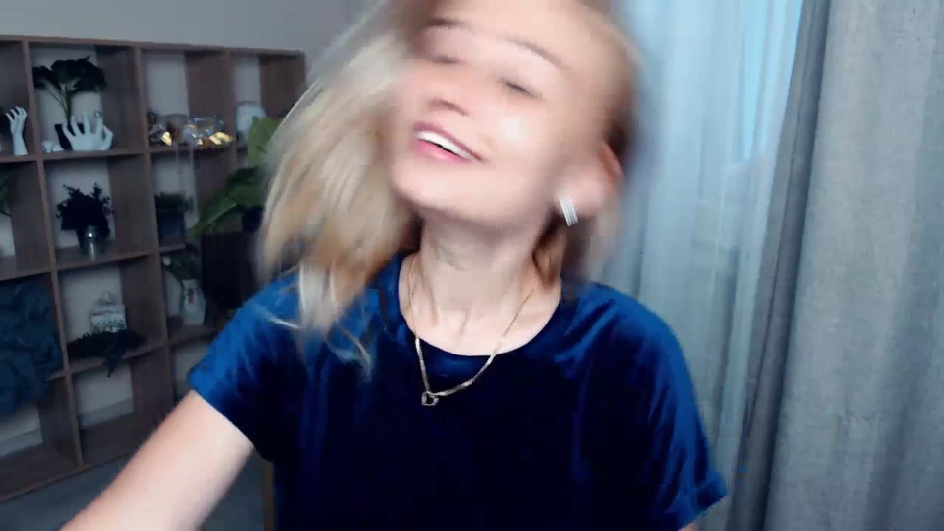 Gallery image thumbnail from Kukla_kolduna's myfreecams stream on, 07/07/2023, 15:27 image 16 of 20