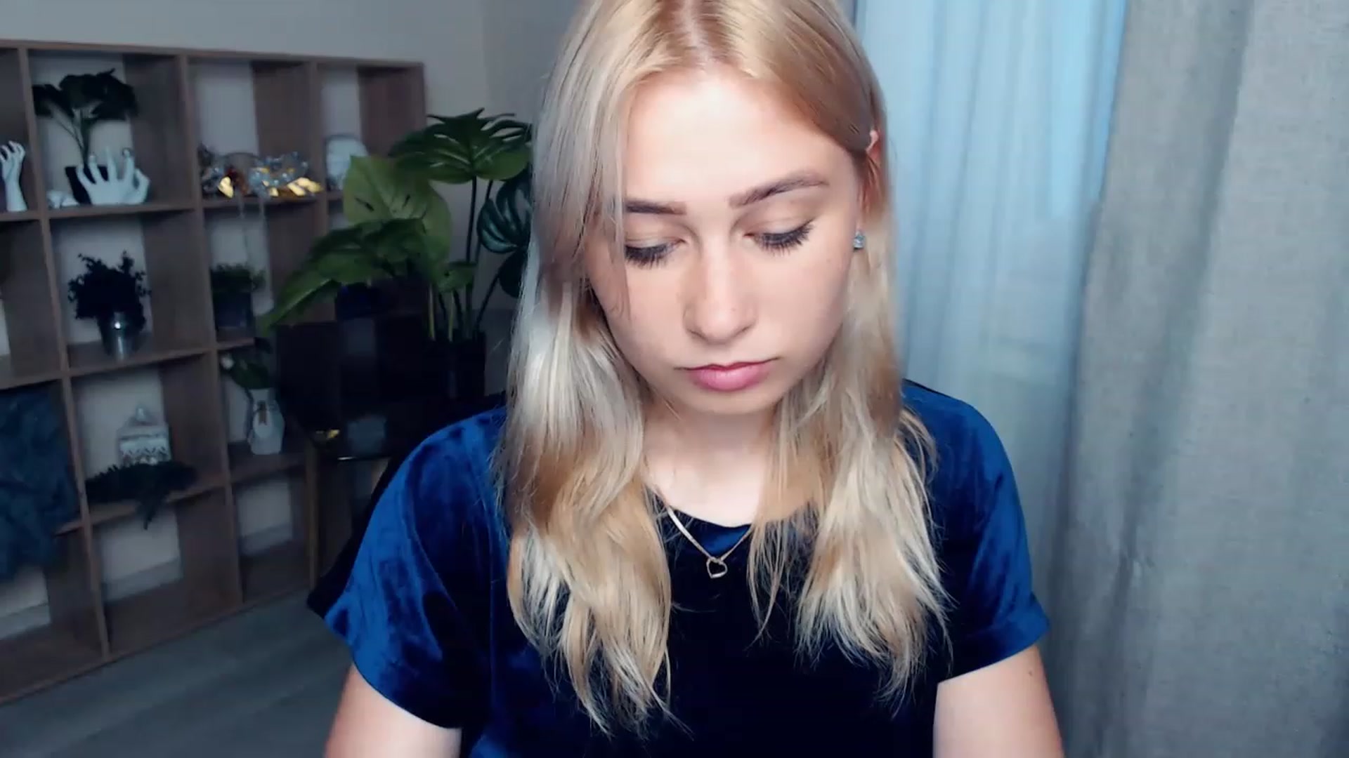 Gallery image thumbnail from Kukla_kolduna's myfreecams stream on, 07/07/2023, 16:13 image 13 of 20