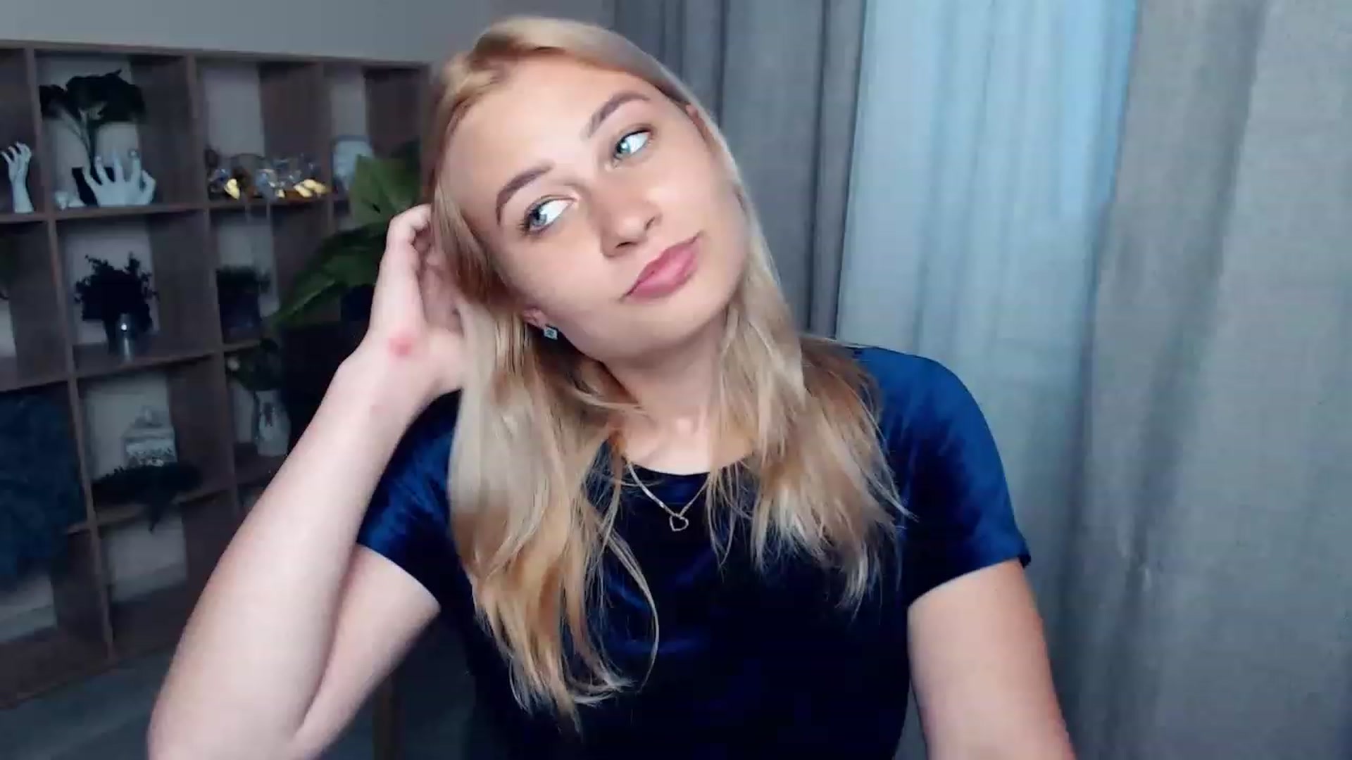Gallery image thumbnail from Kukla_kolduna's myfreecams stream on, 07/07/2023, 16:13 image 8 of 20
