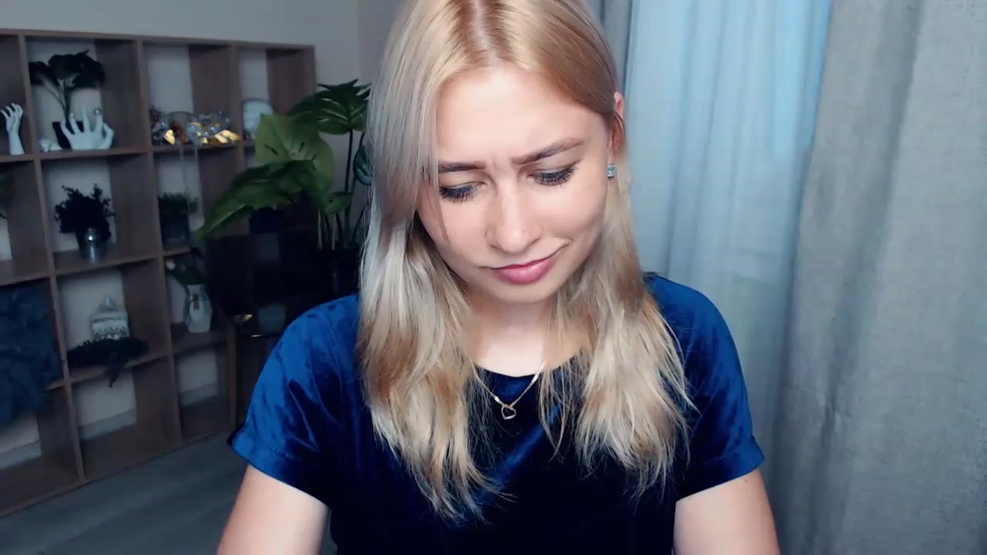 Gallery image thumbnail from Kukla_kolduna's myfreecams stream on, 07/07/2023, 16:13 image 1 of 20