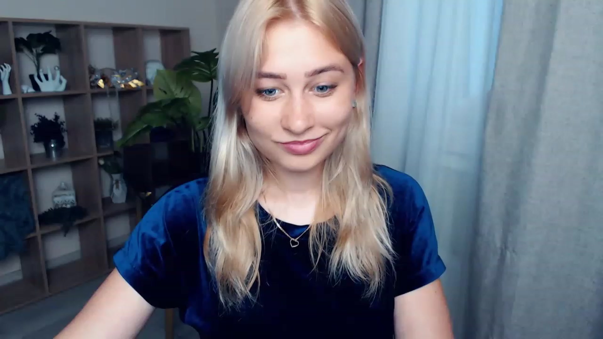 Gallery image thumbnail from Kukla_kolduna's myfreecams stream on, 07/07/2023, 16:13 image 18 of 20