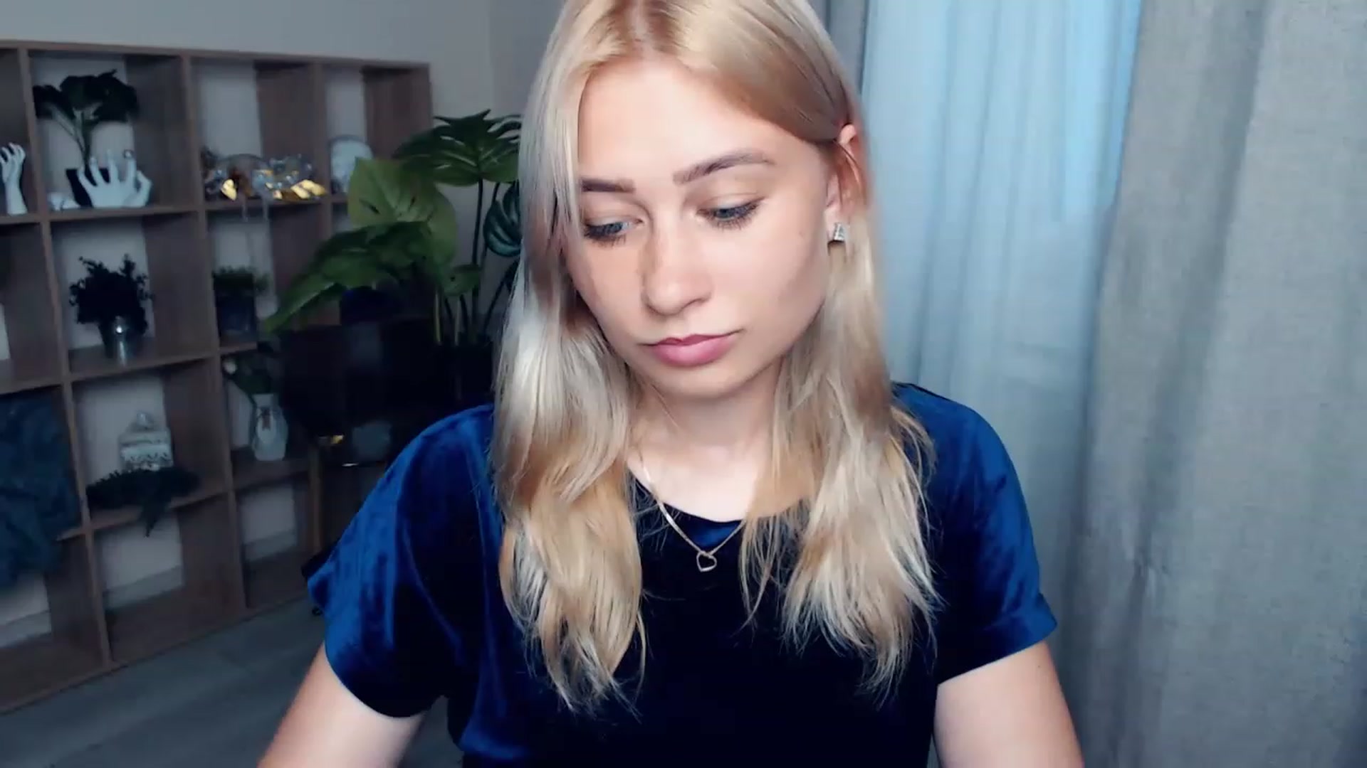 Gallery image thumbnail from Kukla_kolduna's myfreecams stream on, 07/07/2023, 16:13 image 16 of 20