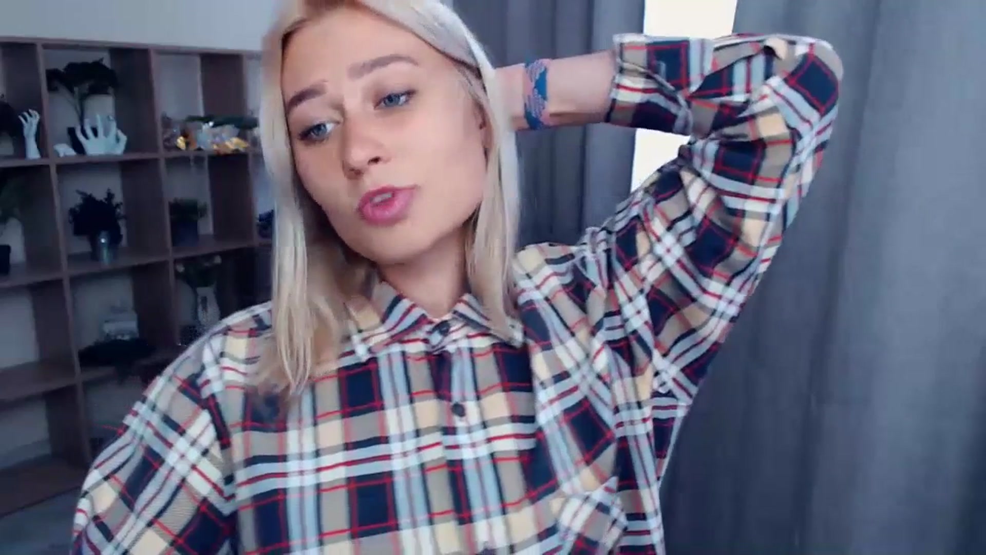 Gallery image thumbnail from Kukla_kolduna's myfreecams stream on, 07/09/2023, 11:08 image 2 of 20
